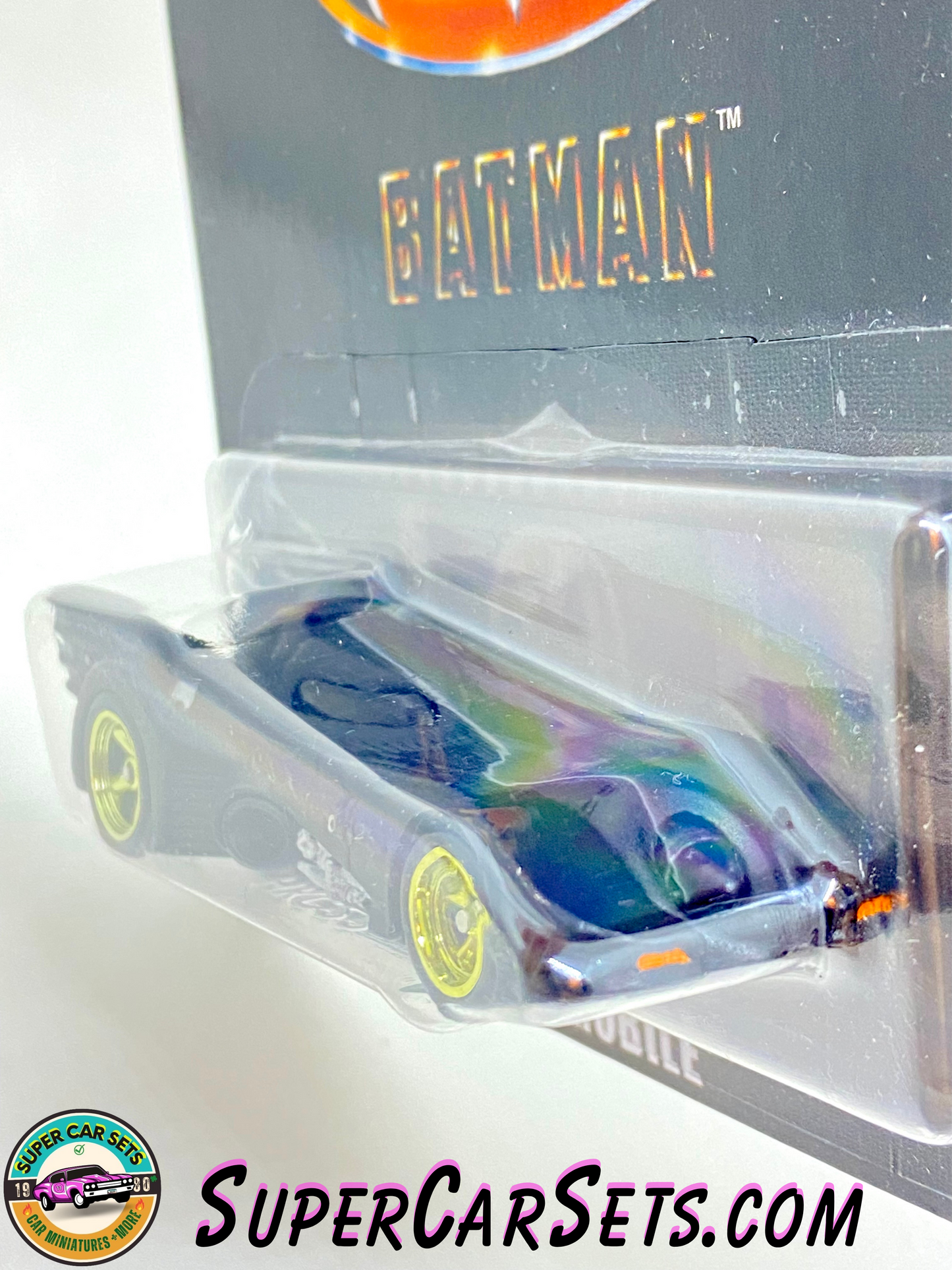 Hot Wheels Premium DC Batman Batmobile (DMC55)