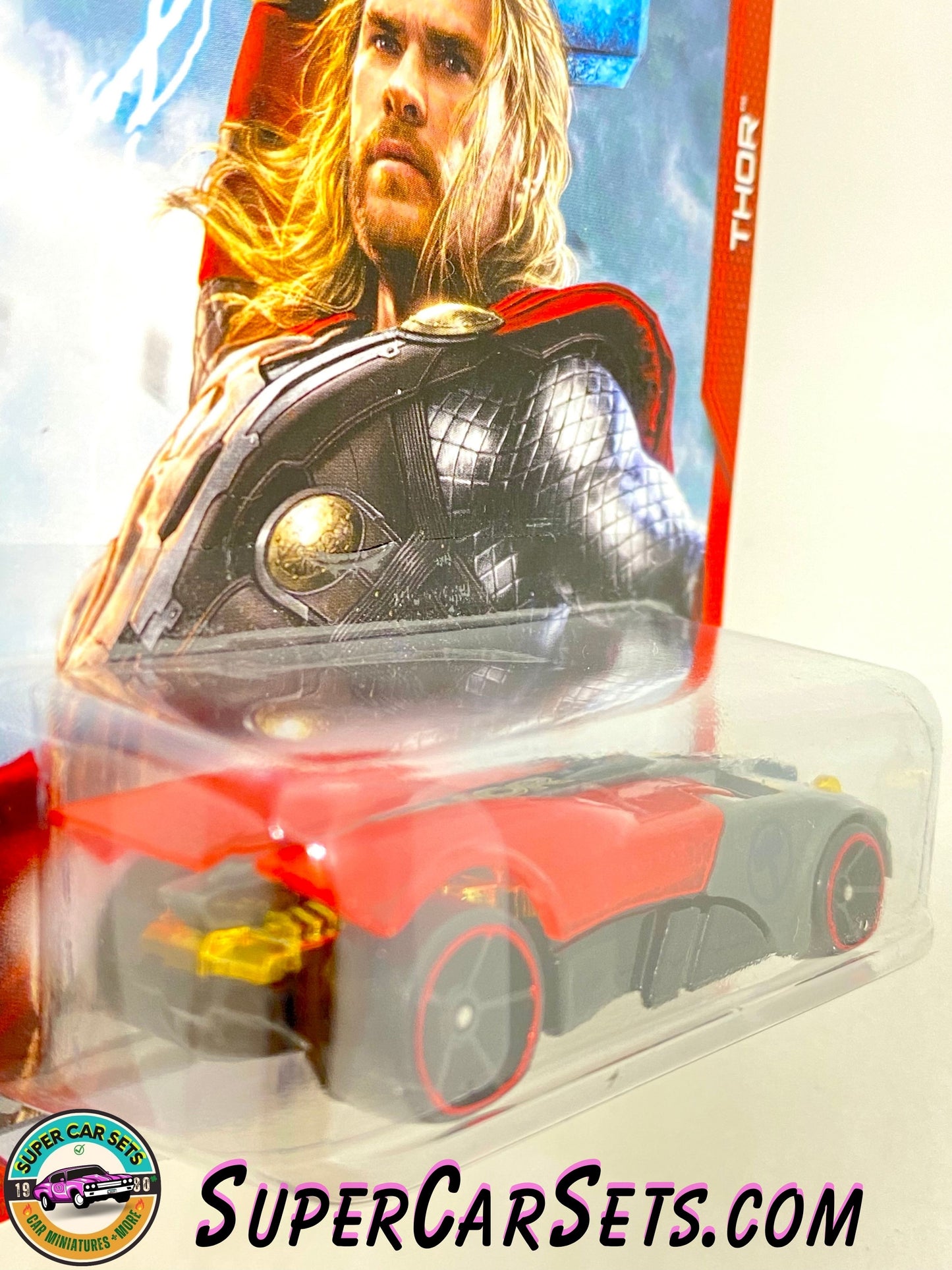 Hot Wheels - Marvel Avengers Age of Ultron (7/8) - Thor - Buzz Bomb