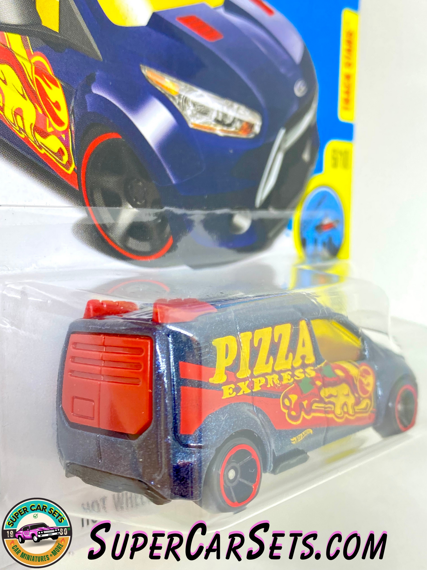 Hot Wheels HW City Works  2016 (6/10) Ford Transit Connect (Pizza Express) (TREASURE HUNT)