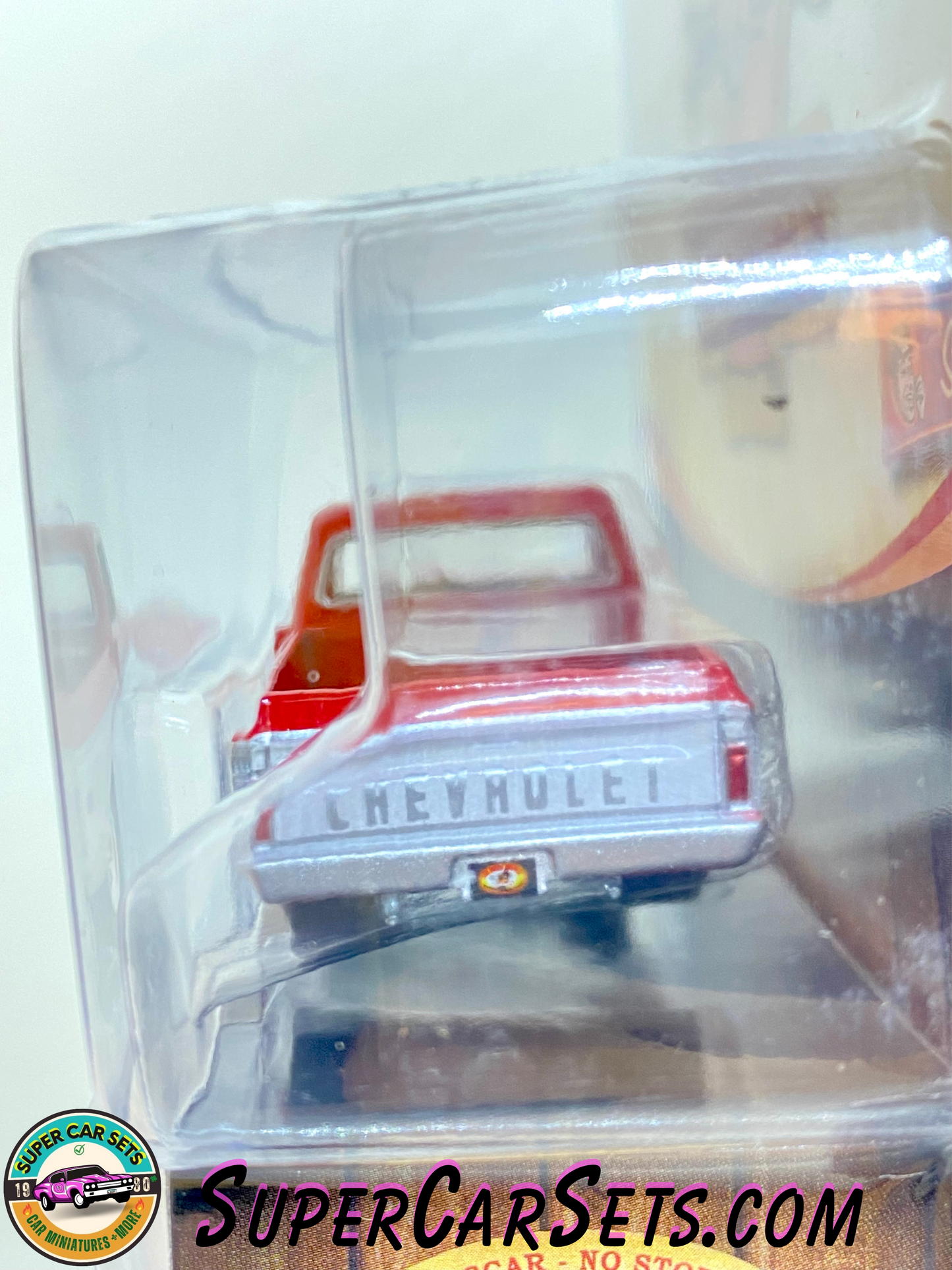 Busted Knuckle Garage - Series 2 - 1972 Chevrolet C-10 - made by Greenlight