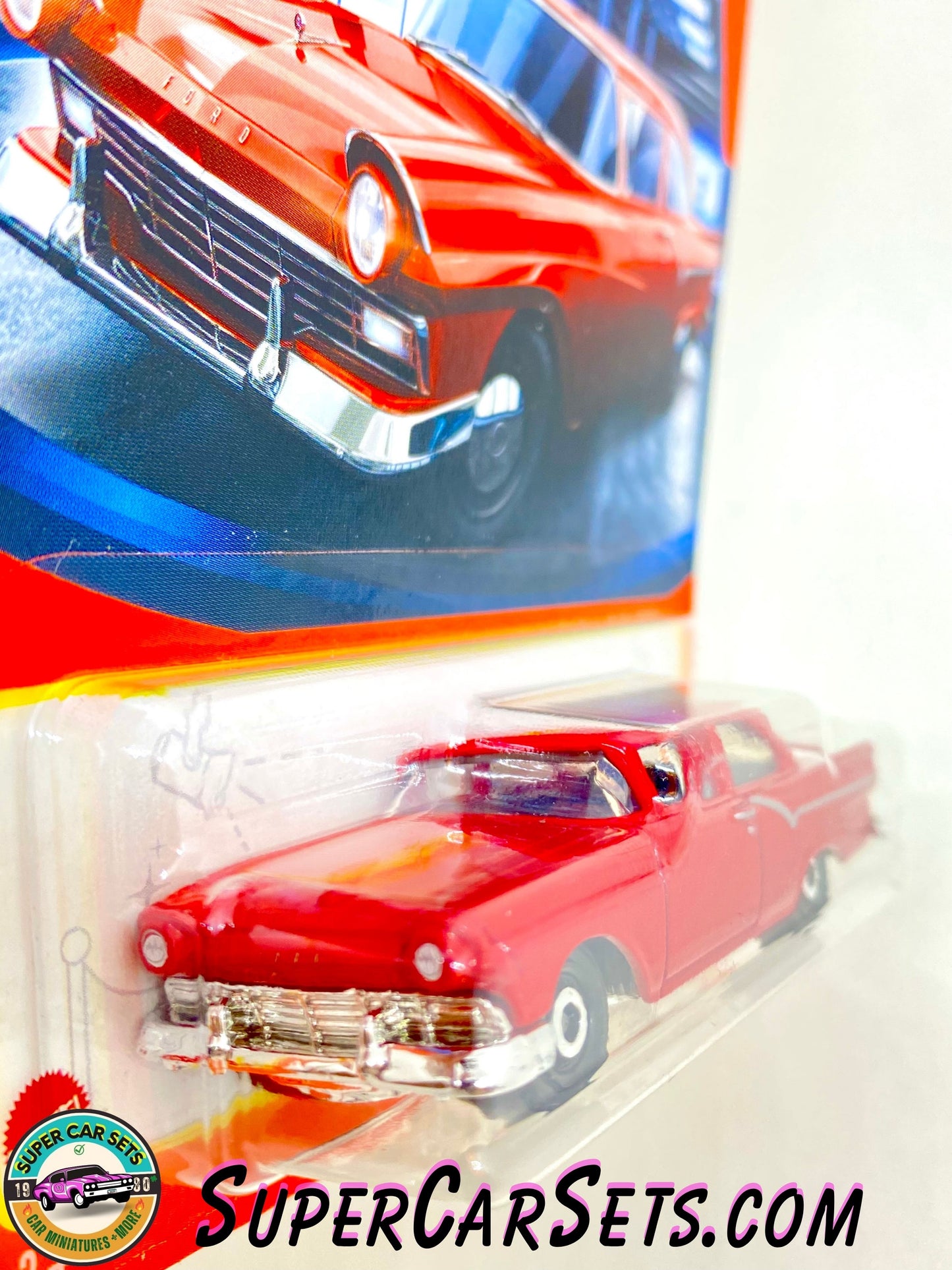 1957 Ford Custom 300 (red colour) (21/100) - Matchbox