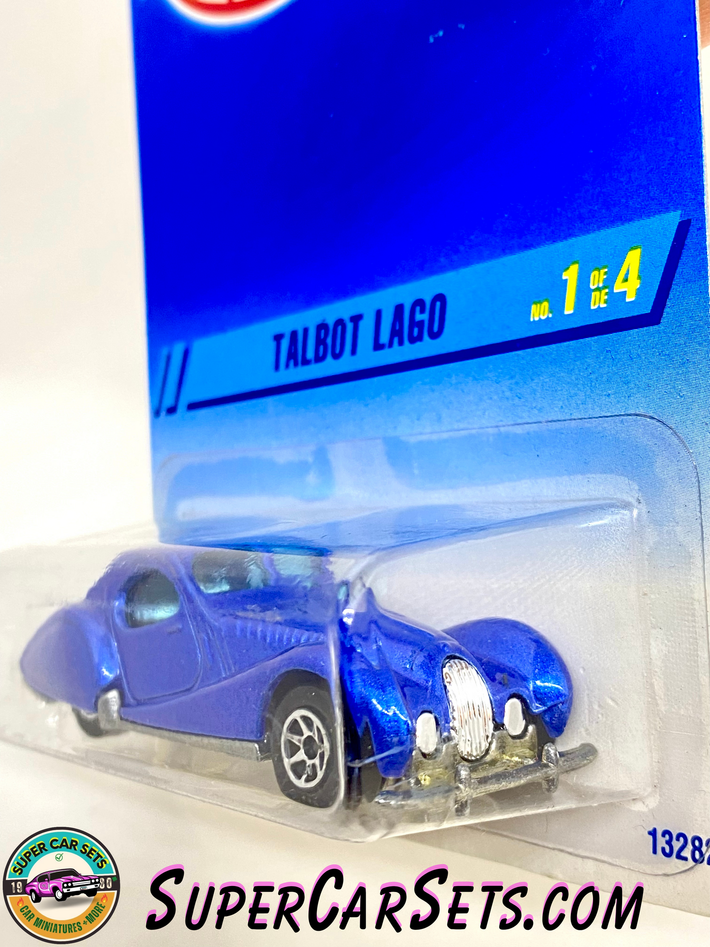 Hot Wheels (Year launched 1995) - Talbot Lago 1/4 (#13282) (card cracked)