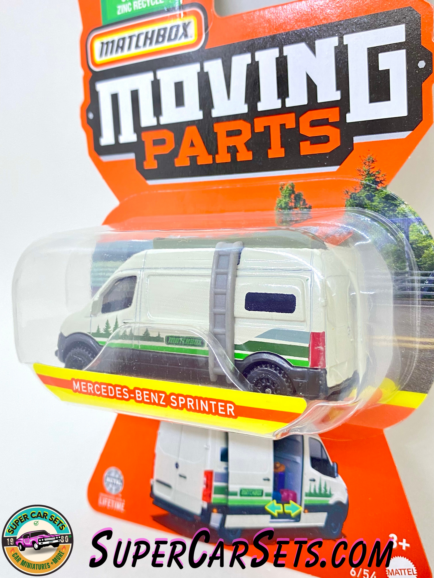 Mercedes-Benz Sprinter - Matchbox Moving Parts (6/54)