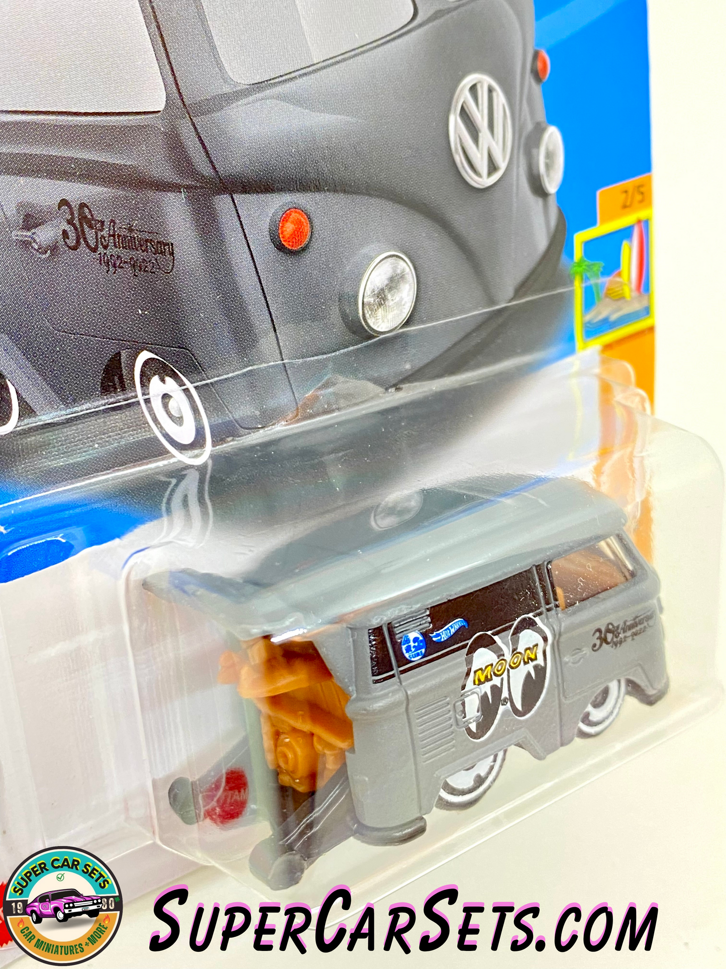 Mooneyes  Kool Kombi (dark gray) Hot Wheels Surf’s Up