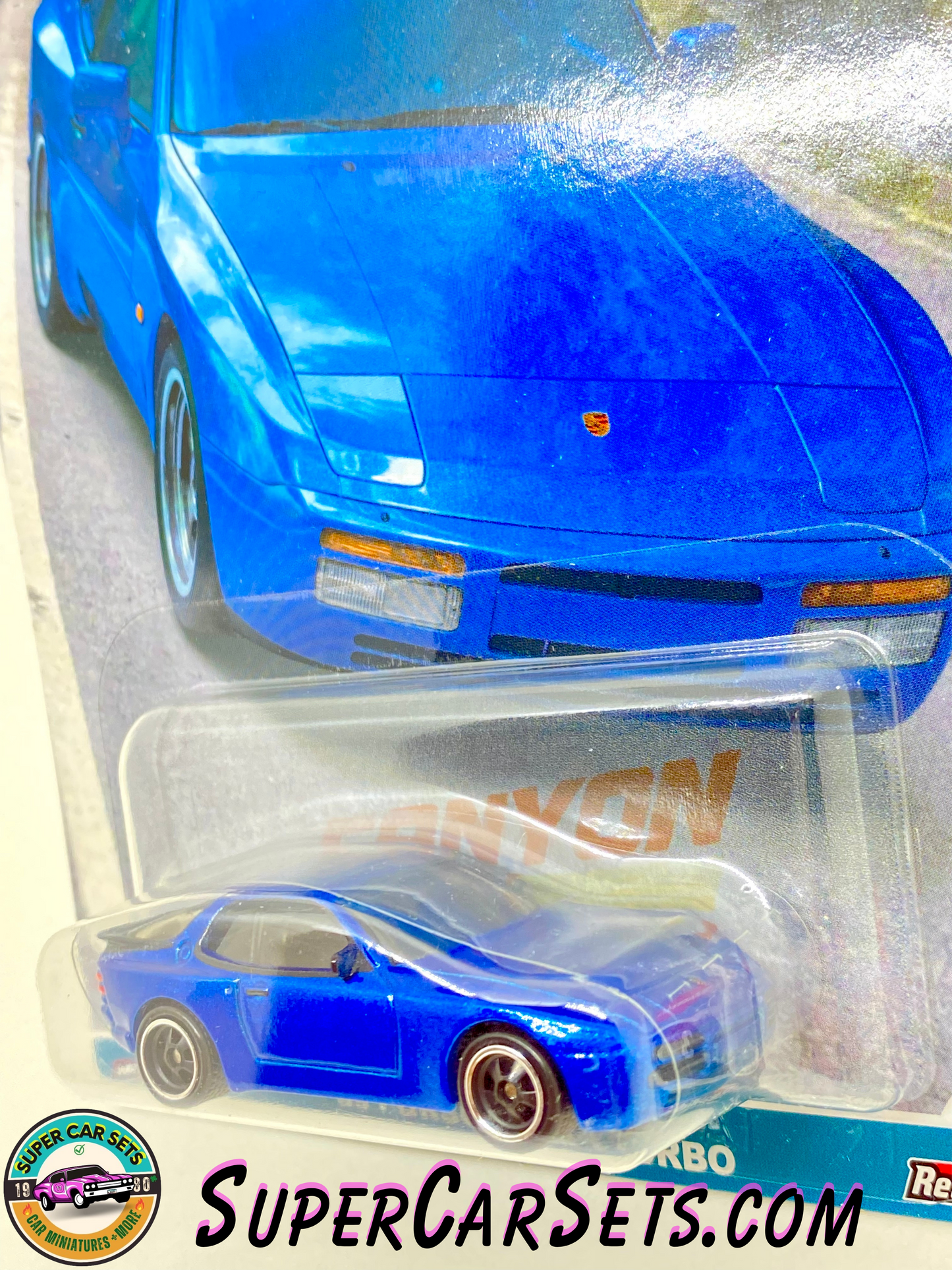 89 Porsche 944 Turbo -  Hot Wheels Premium Canyon Warriors (3/5)