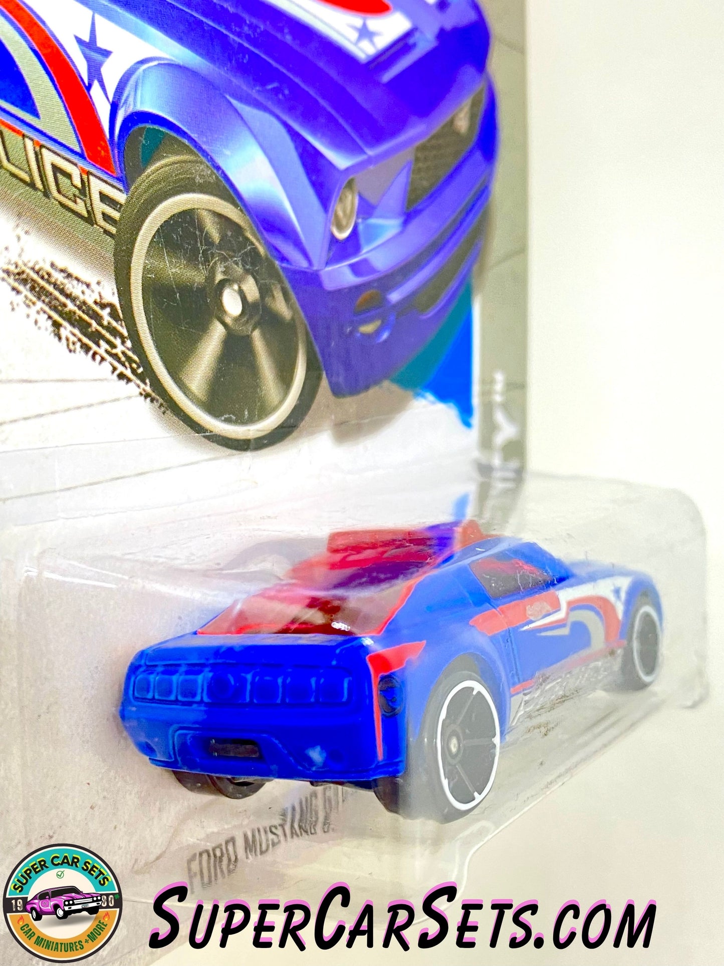 Ford Mustang GT Concept (Police) (TREASURE HUNT) - Hot Wheels HW City - 2013 (14/250)