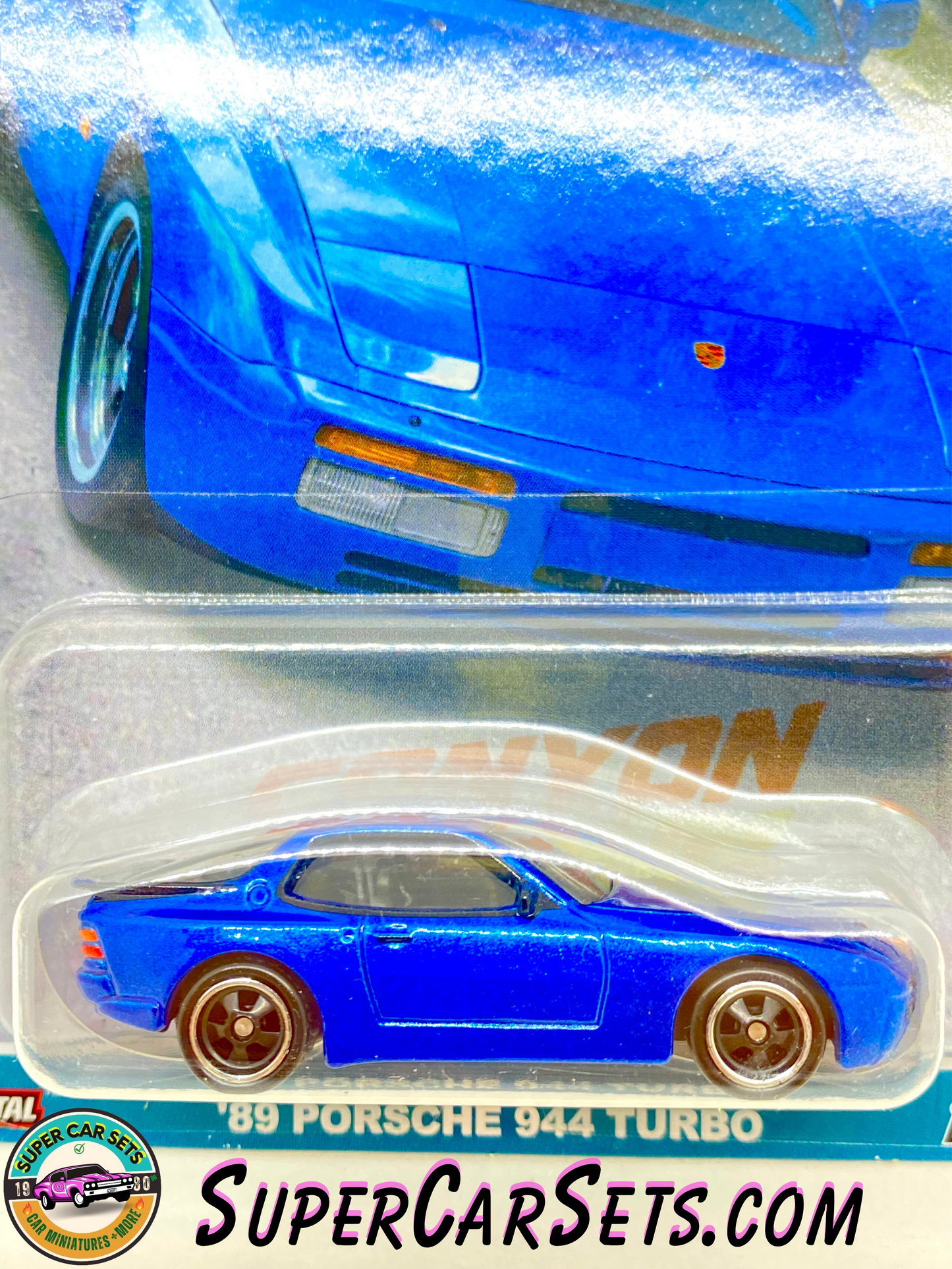 89 Porsche 944 Turbo -  Hot Wheels Premium Canyon Warriors (3/5)