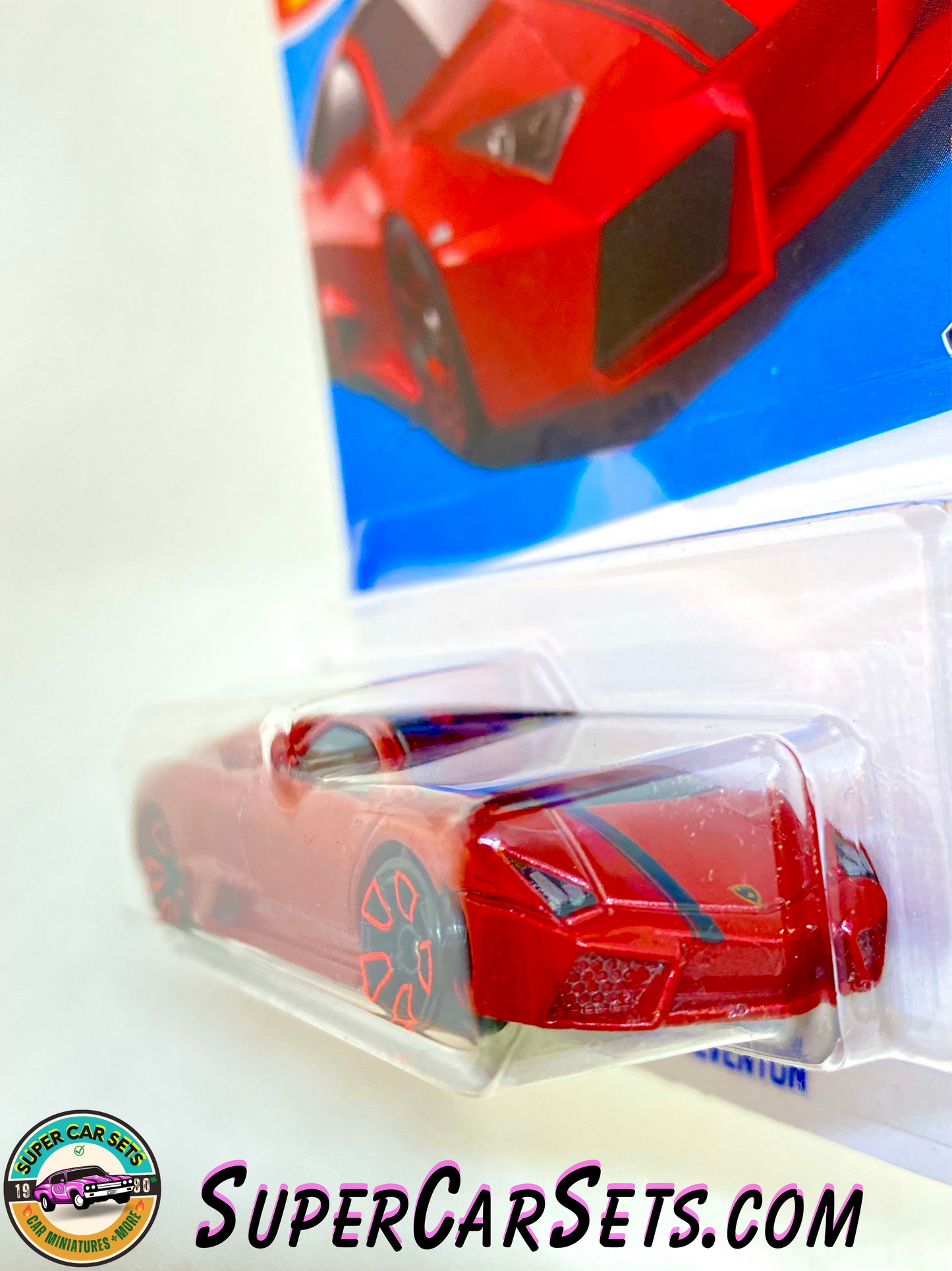 Lamborghini Reventón (red colour) (card slightly bent) - Hot Wheels HW Exotics - 2023 (7/10) (223/250)