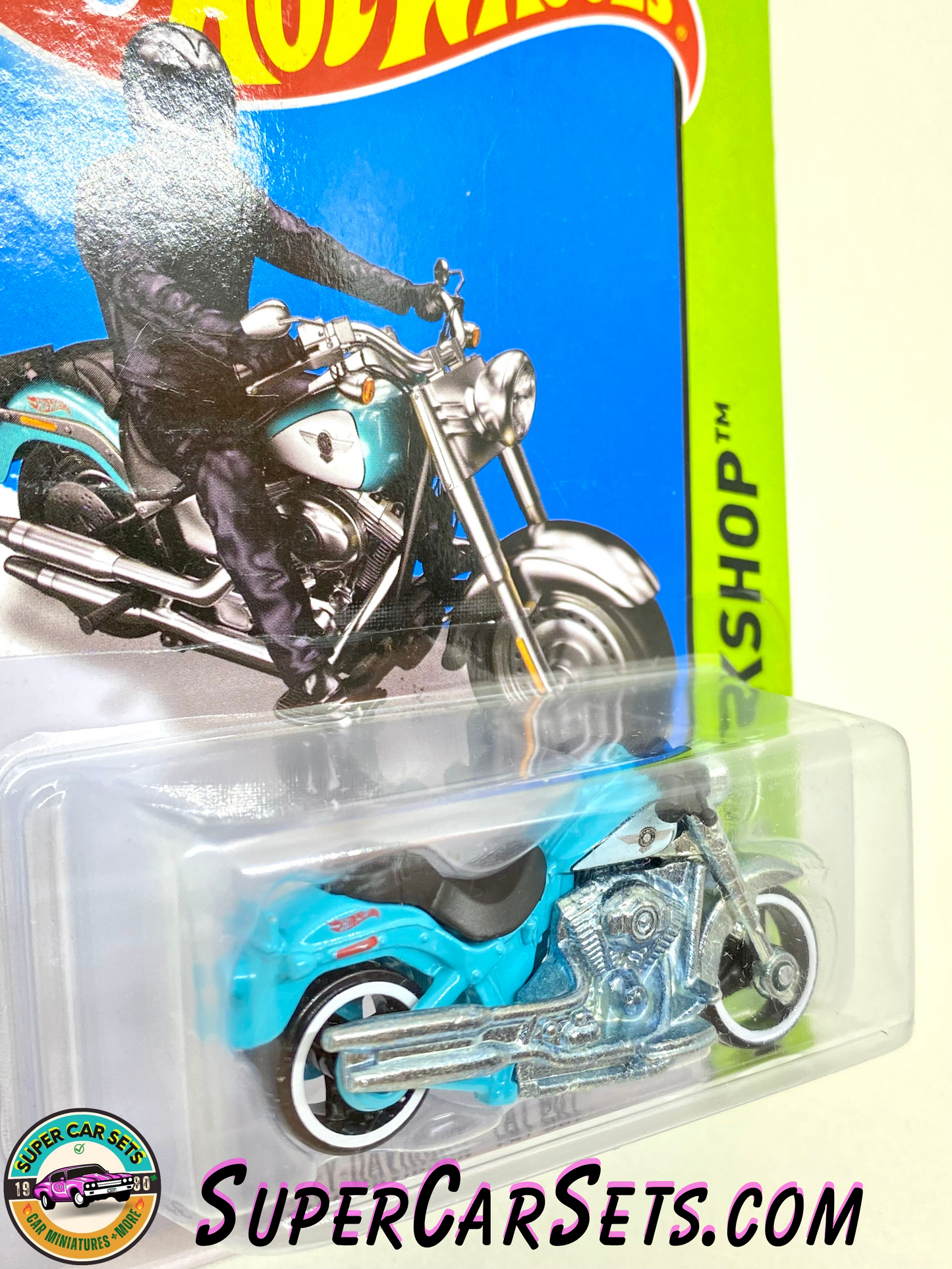 Hot Wheels (VINTAGE) HW Workshop - 2013 (209/250) - Harley-Davidson Fat Boy (card slightly damaged)