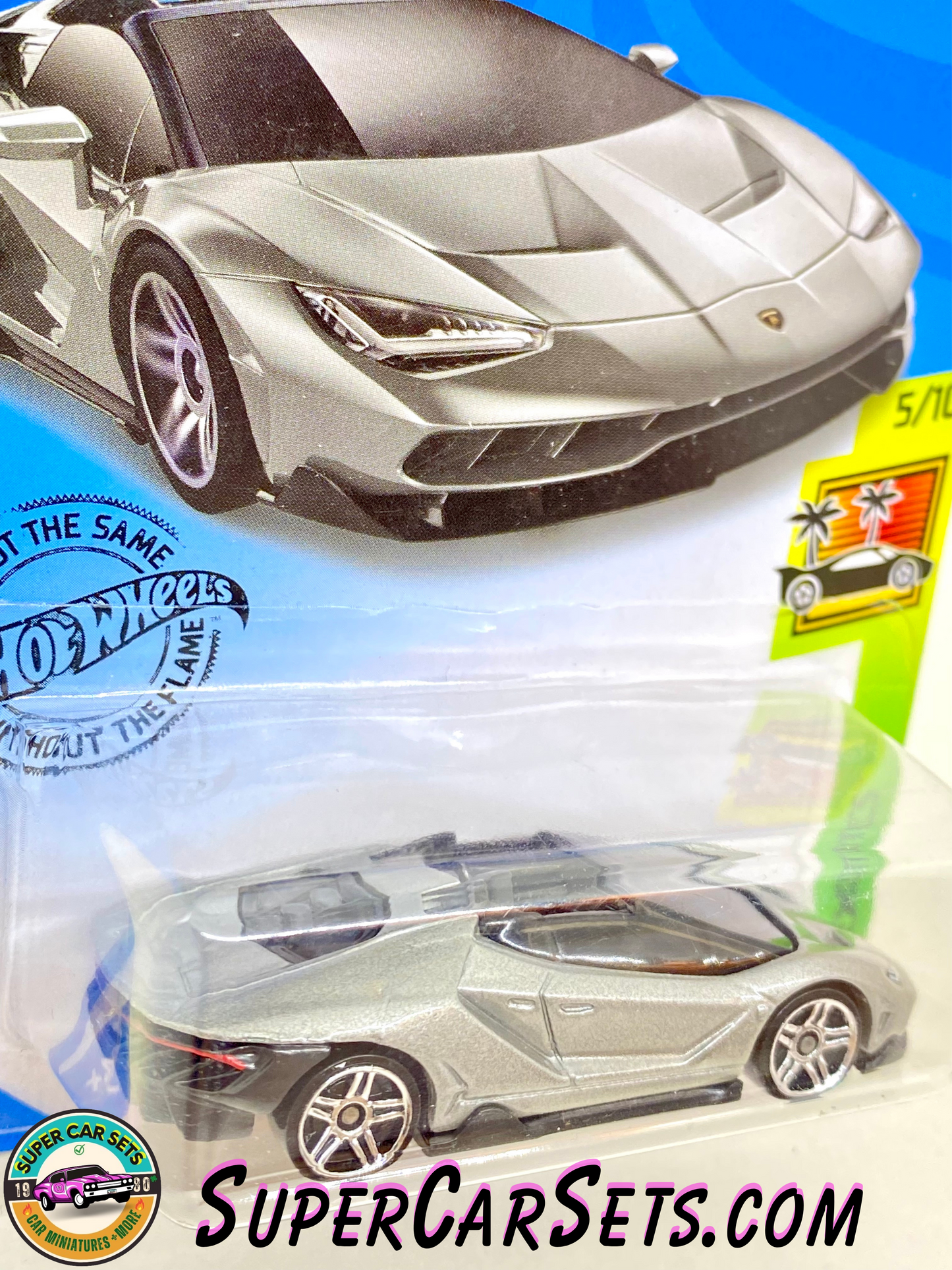 Hot Wheels HW Exotics 2019 (5/10) (213/250) - ’16 Lamborghini Centenario Roadster