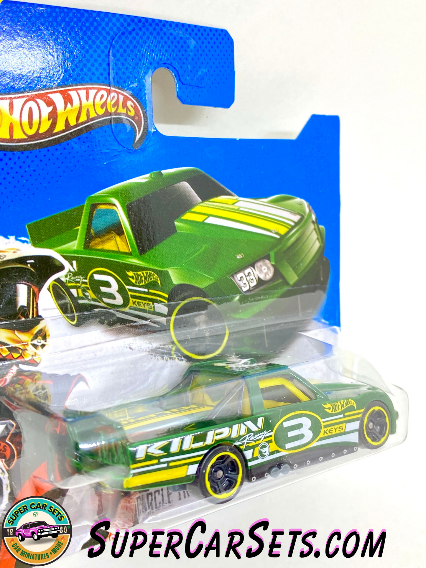 TREASURE HUNT - Hot Wheels HW Racing 2013 (121/250) Circle Trucker