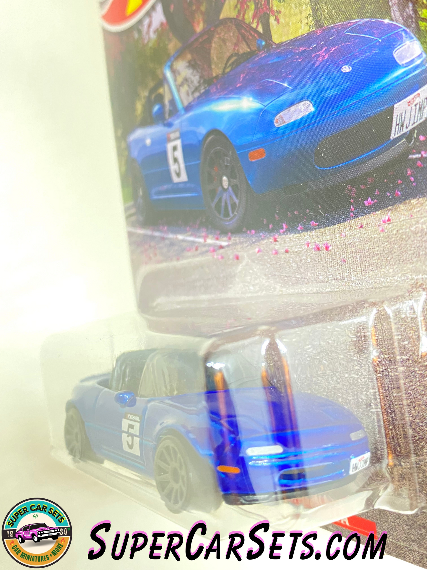 91 Mazda MX-5 Miata (blue colour) - Hot Wheels Japanese Classics 2023 (3/5)