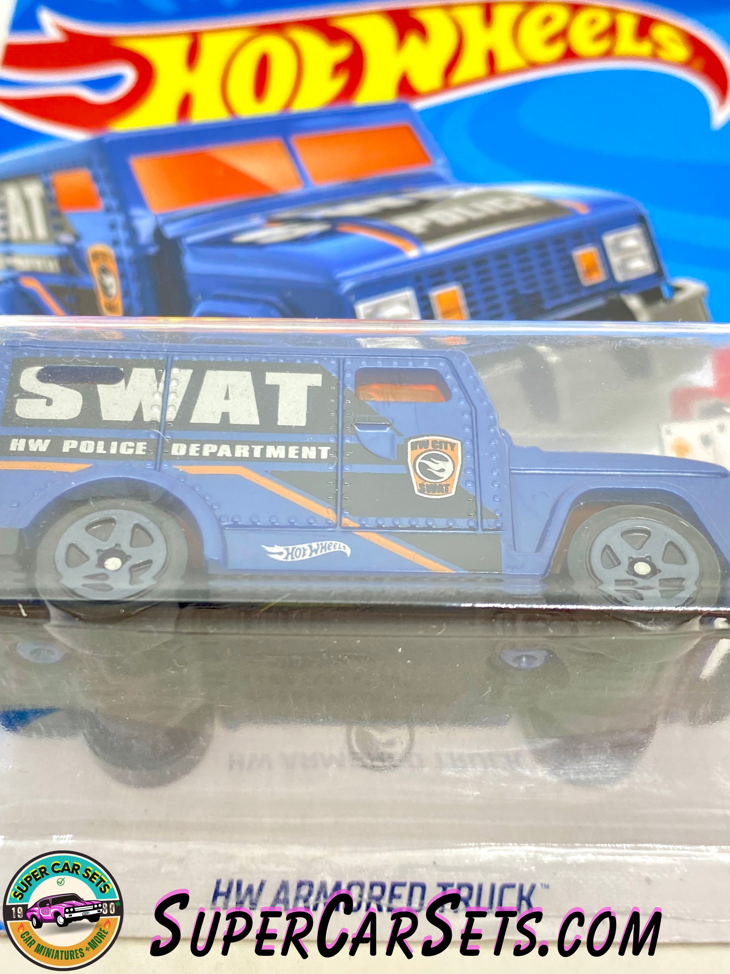 TREASURE HUNT - Hot Wheels HW Rescue 2019 (5/10) - HW Armored Truck