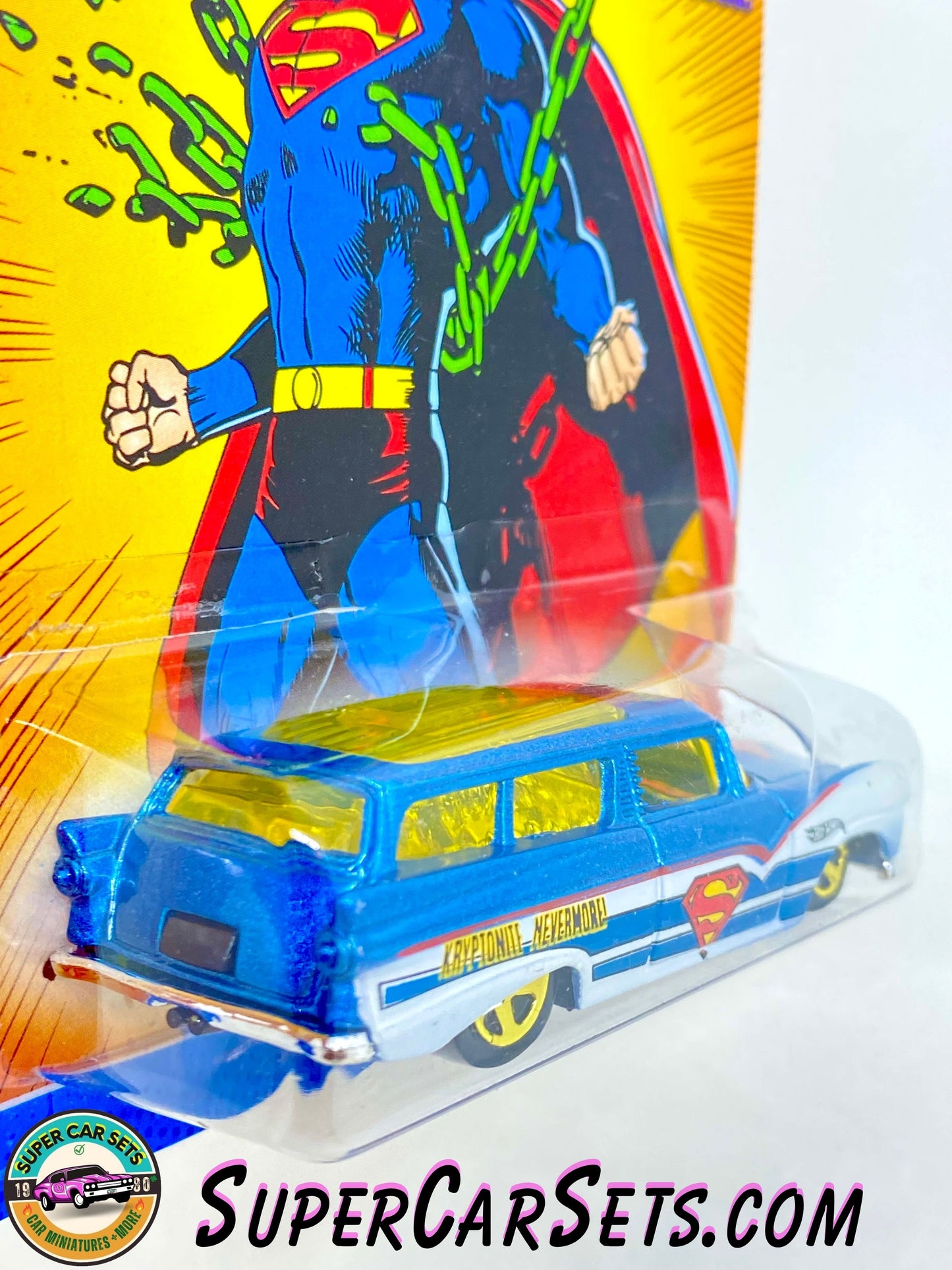 Hot Wheels - Superman series (4/6) - 8 Crate (“Kryptonite Nevermore!”) (card aged)