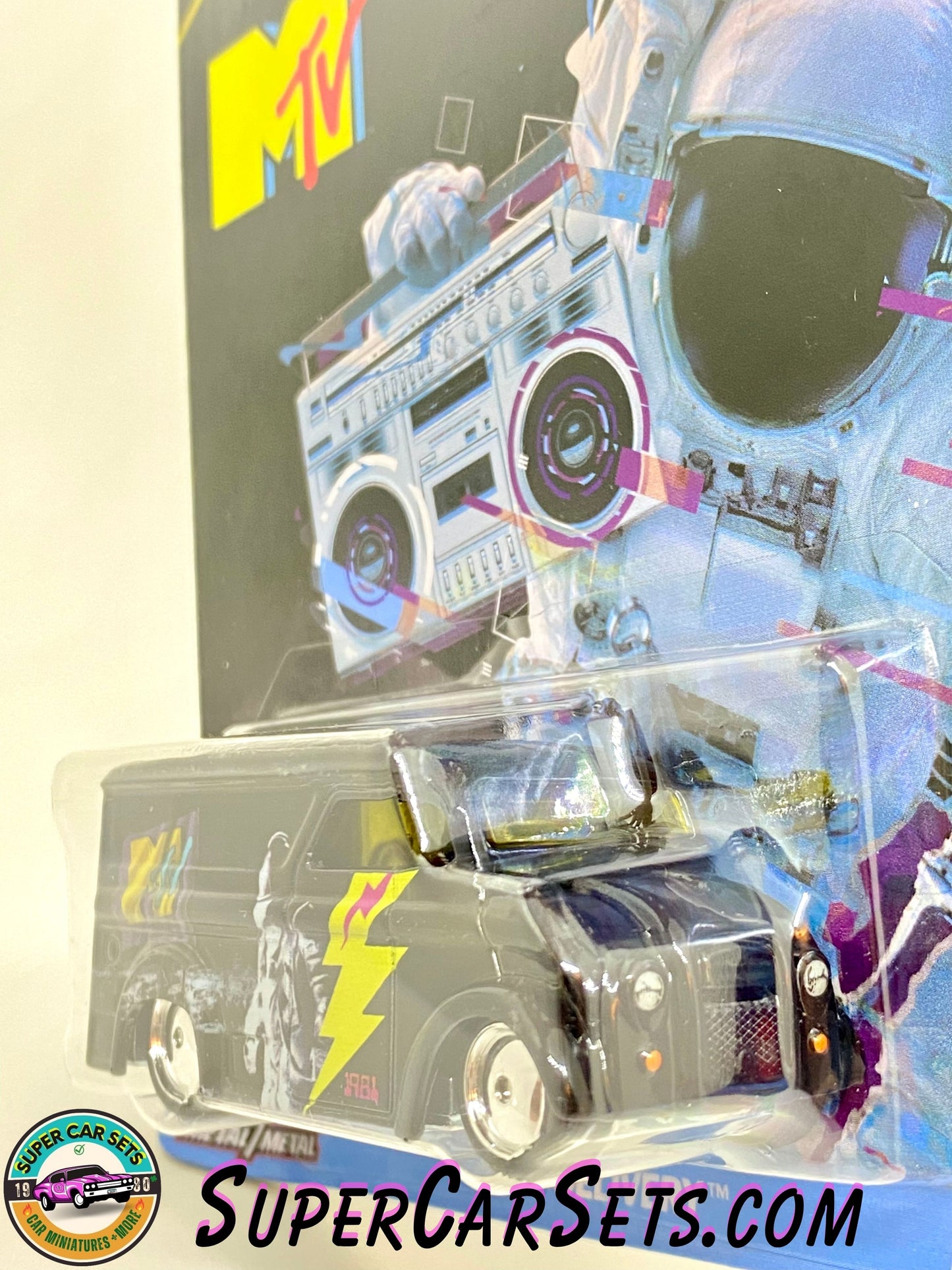 MTV - Dairy Delivery - Hot Wheels Premium Pop Culture