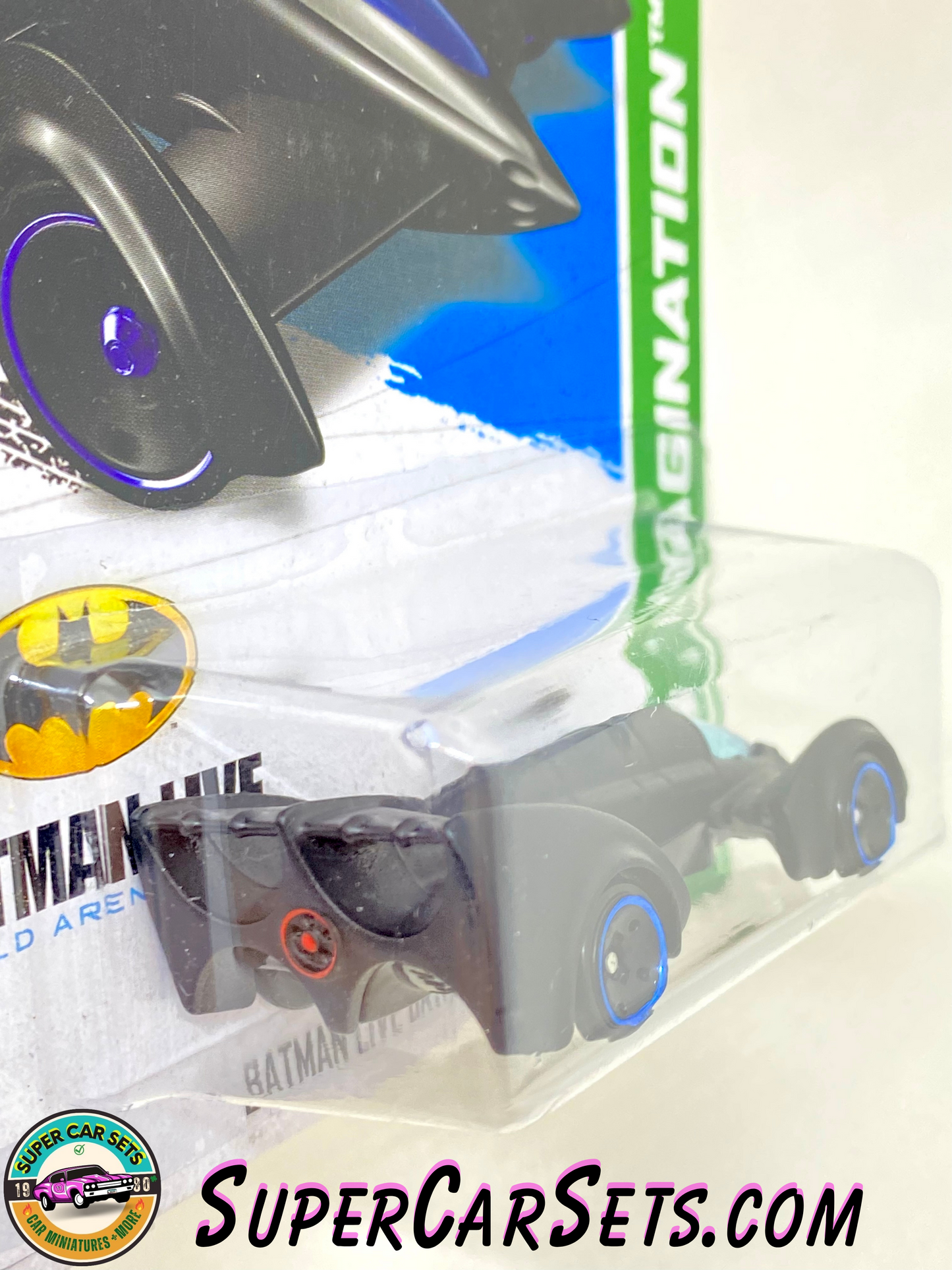 Hot Wheels (VINTAGE) HW Imagination - 2013 (65/250) Batman Live Batmobile (card slightly damaged)