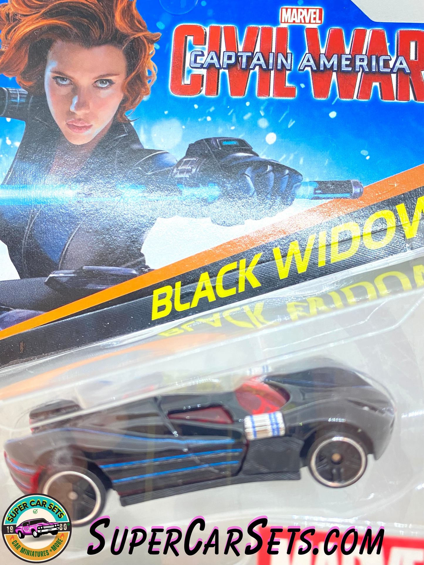 Marvel (#18) Black Widow (Captain America - Civil War) - Hot Wheels