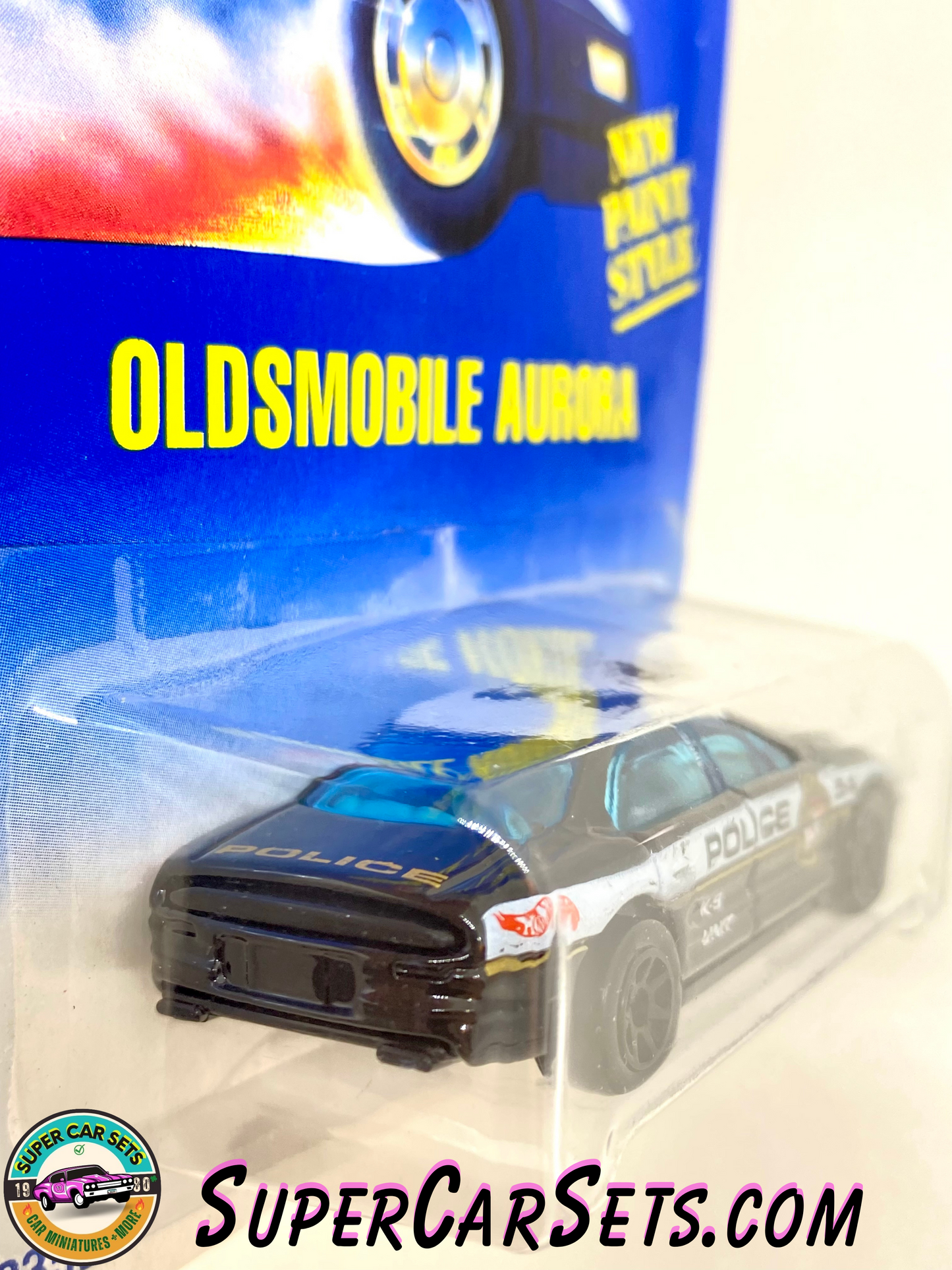 Hot Wheels (VINTAGE) (Year launched 1997) - Oldsmobile Aurora (Police #54) (#265) (#12358)