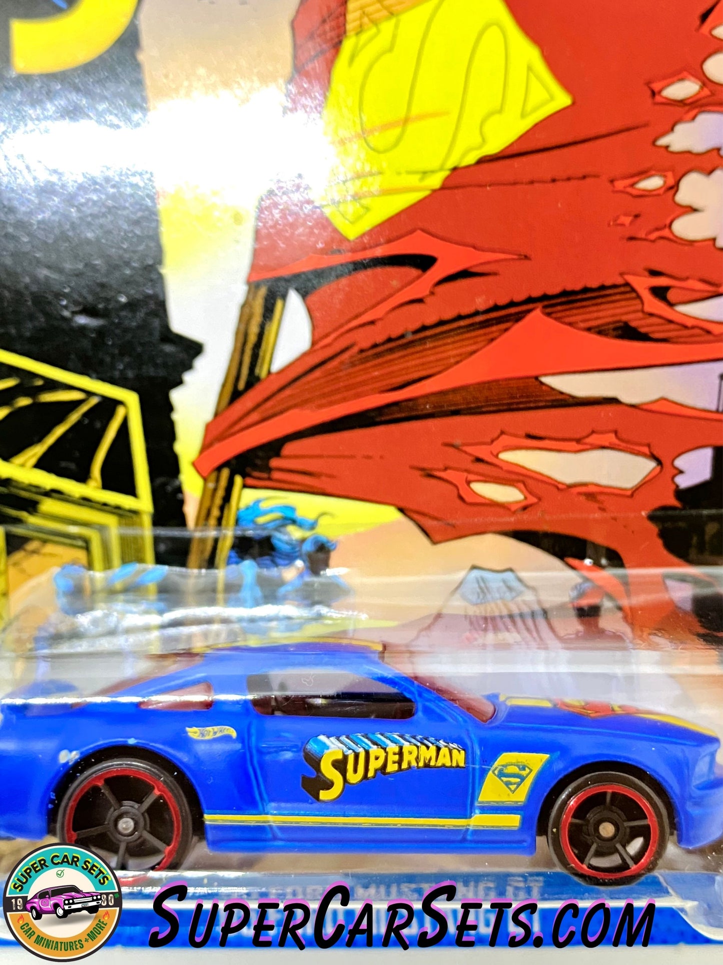 Hot Wheels - Superman series (5/6) - ’05 Ford Mustang GT (“Superman”) (card aged)