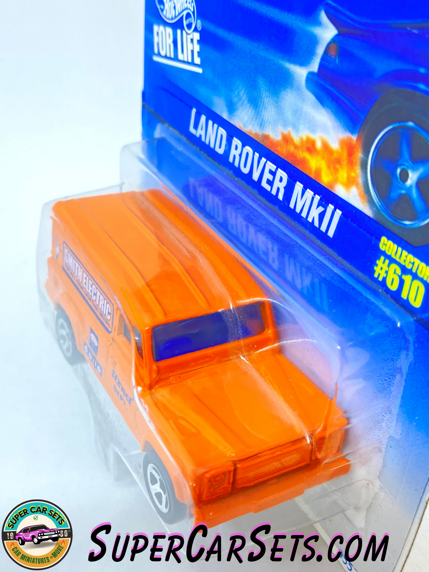 Hot Wheels (VINTAGE) (Year launched 1997) - Off-Road Styling! - Land Rover MkII (#610) (#95528) (aged card)