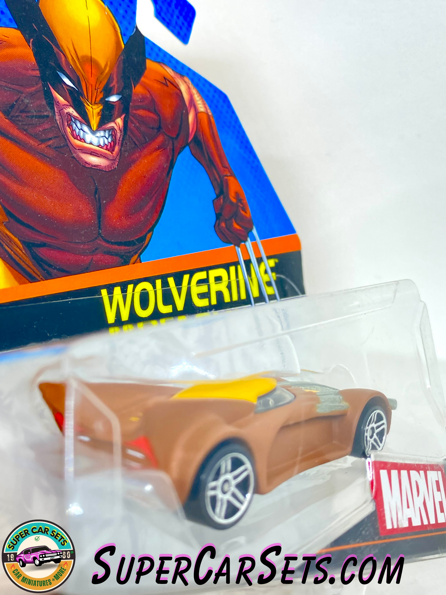 Marvel (#33) Wolverine - Hot Wheels