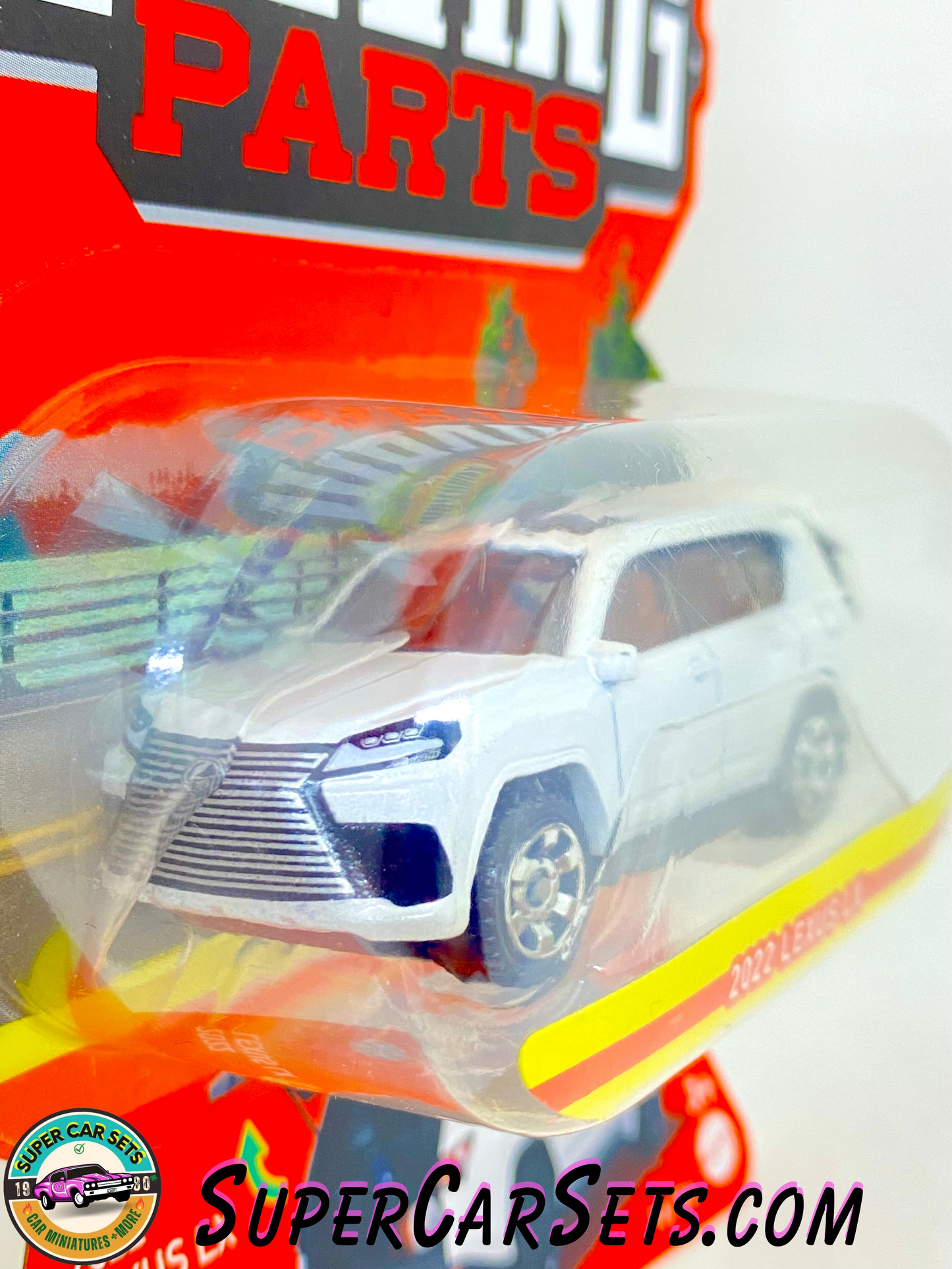 2022 Lexus LX - Matchbox Moving Parts (16/54)