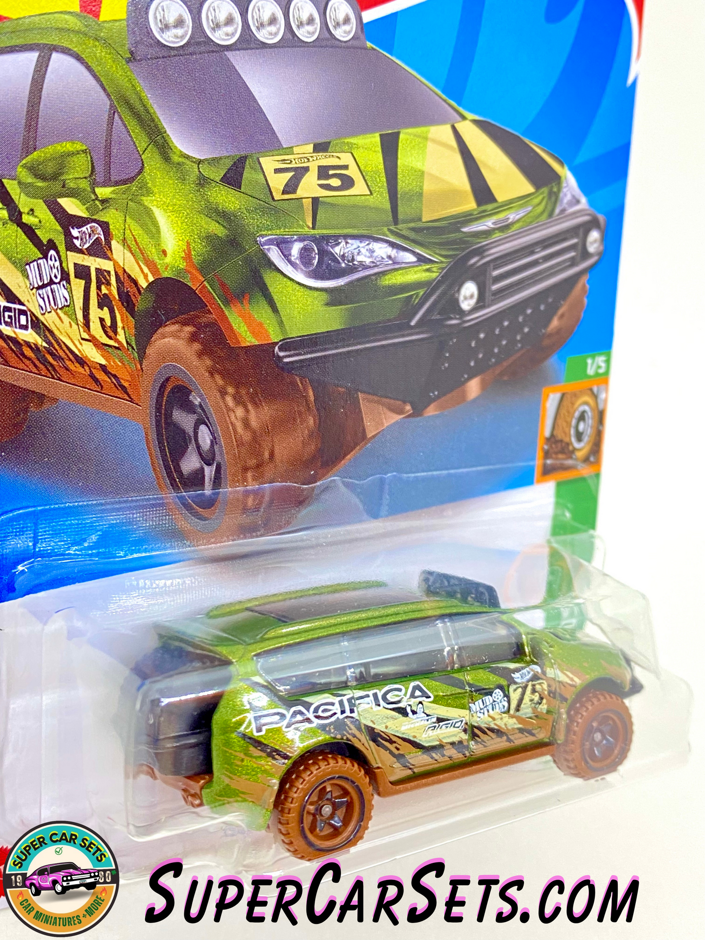 Chrysler Pacifica - Hot Wheels Mud Studs - 2023 (1/5) (88/250)