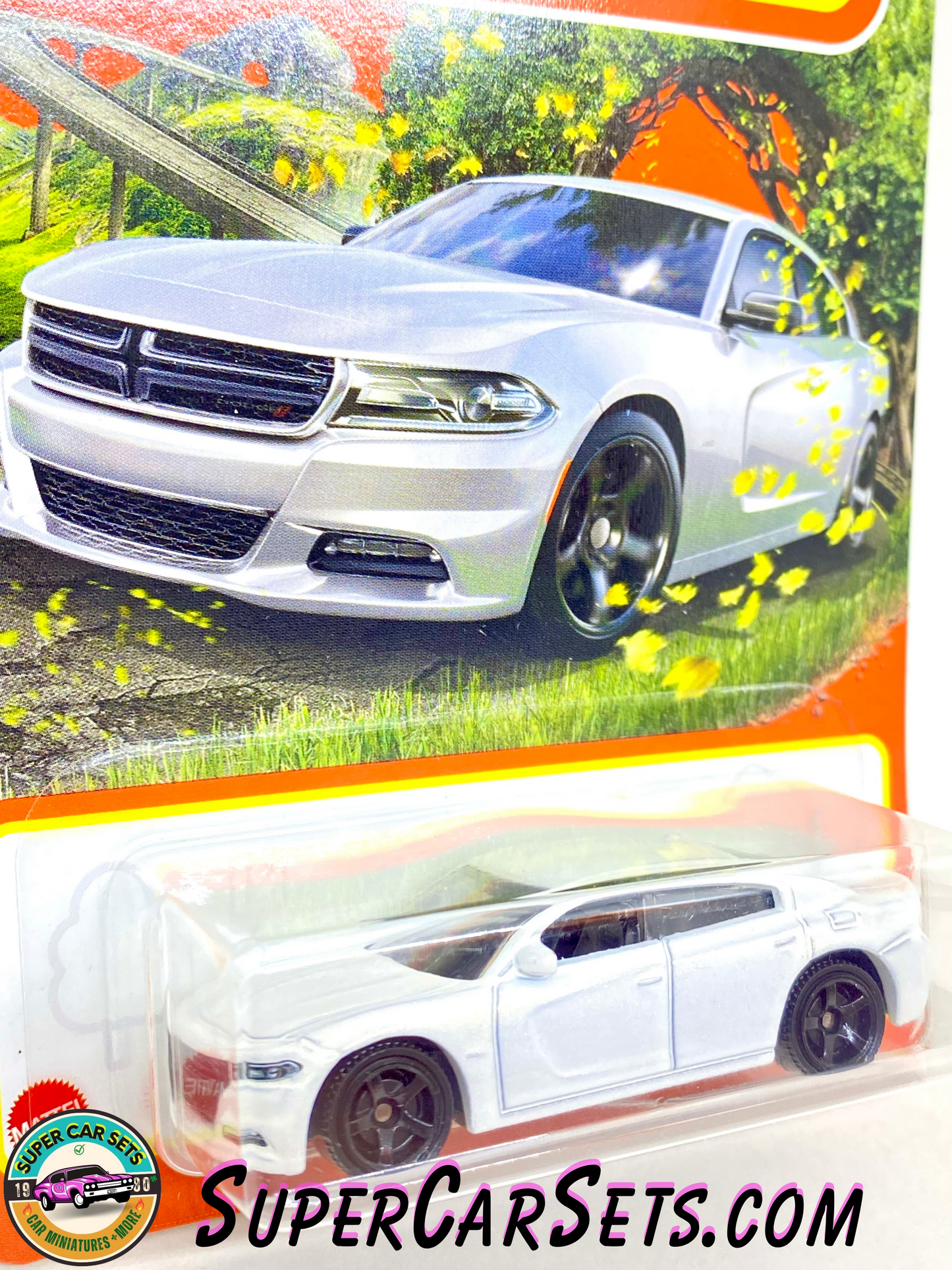 18 Dodge Charger (white colour) (81/100) - Matchbox