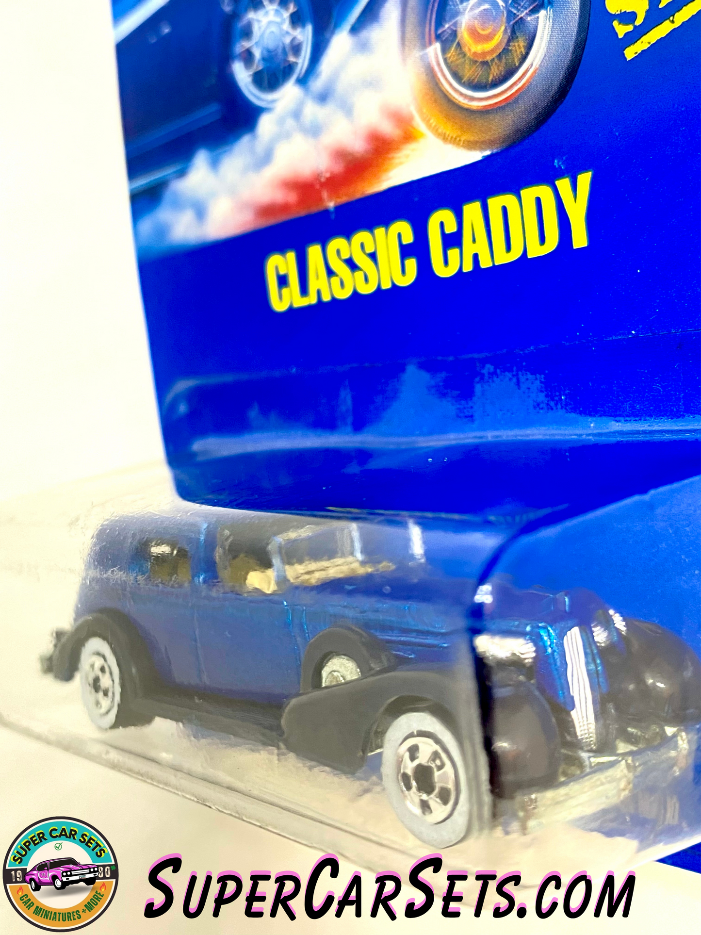 Hot Wheels (VINTAGE) (Year launched 1992) - Classic Caddy (#44) (#2529) (card slightly bent)