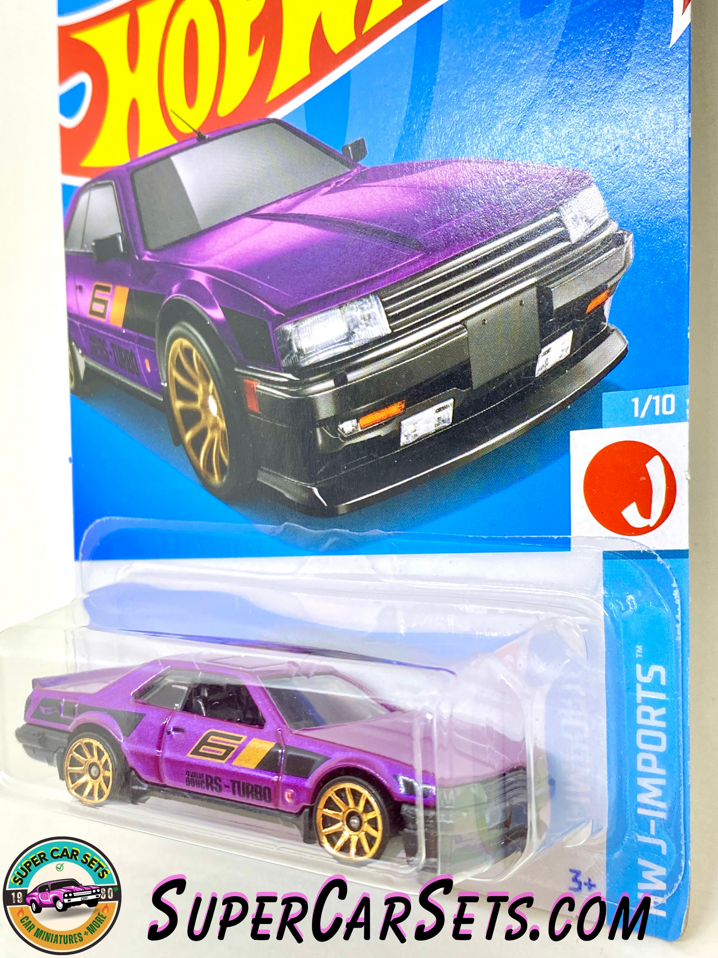 Nissan Patrol Custom (couleur crème) - HW J-Imports - 2023 (1/10) Hot Wheels