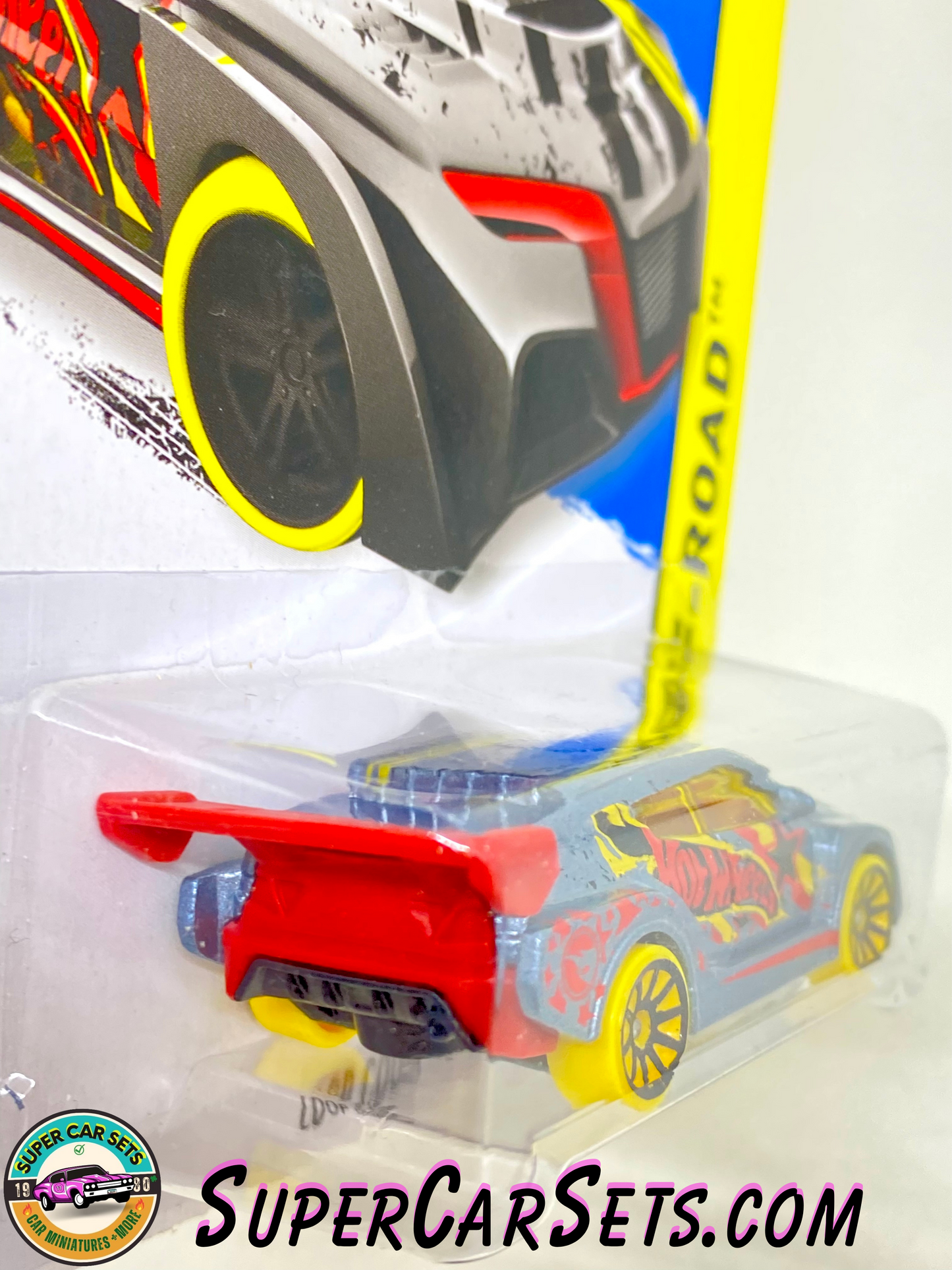 TREASURE HUNT - Hot Wheels HW Off-Road - 2014 (121/250) Loop Coupe