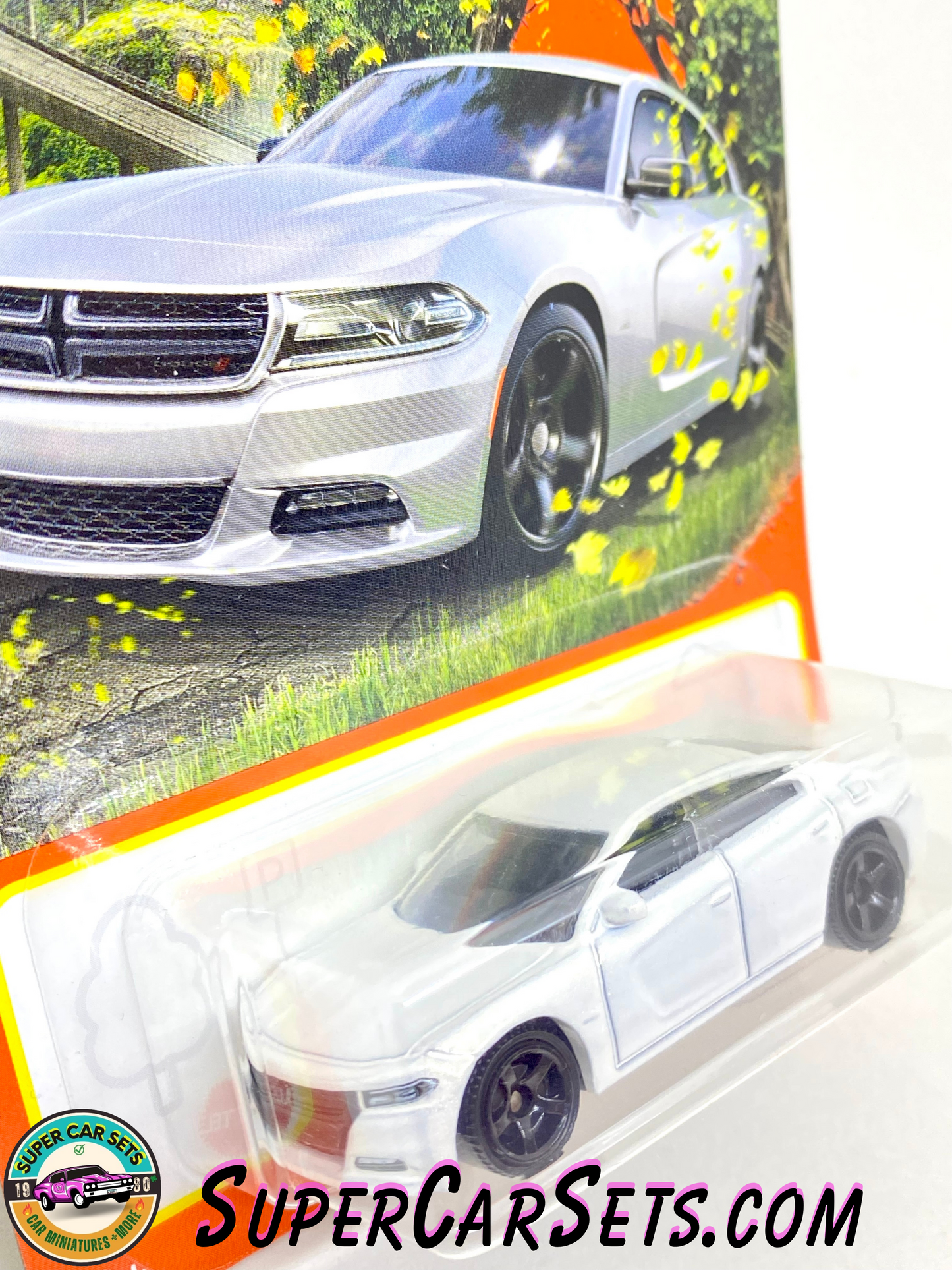 18 Dodge Charger (white colour) (81/100) - Matchbox