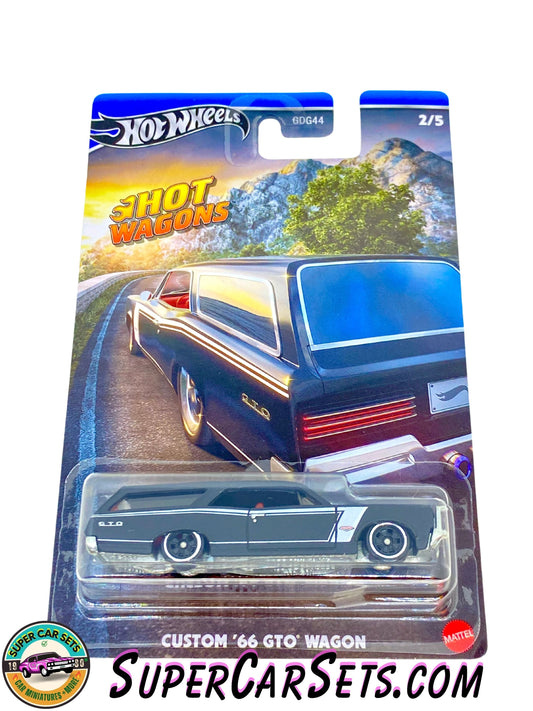 Custom ’66 GTO Wagon - Hot Wheels Hot Wagons (2/5)