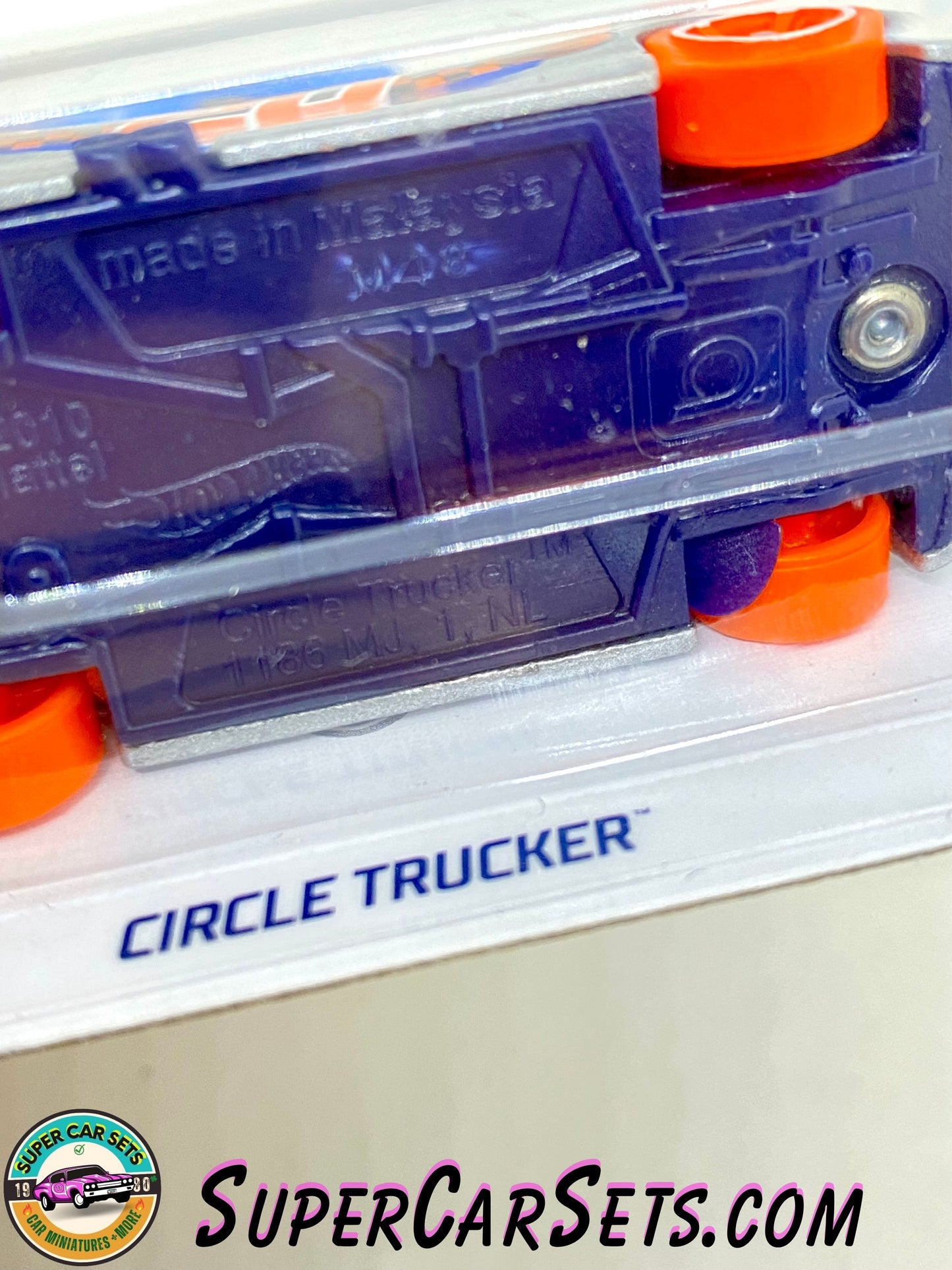 Circle Trucker (Year launched 2020) (TREASURE HUNT) - Hot Wheels Track Stars 2020 (5/5) (131/250)