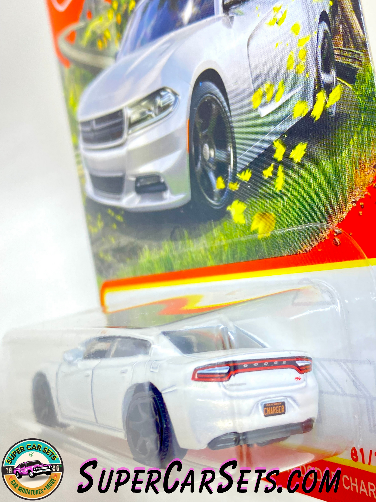 18 Dodge Charger (white colour) (81/100) - Matchbox