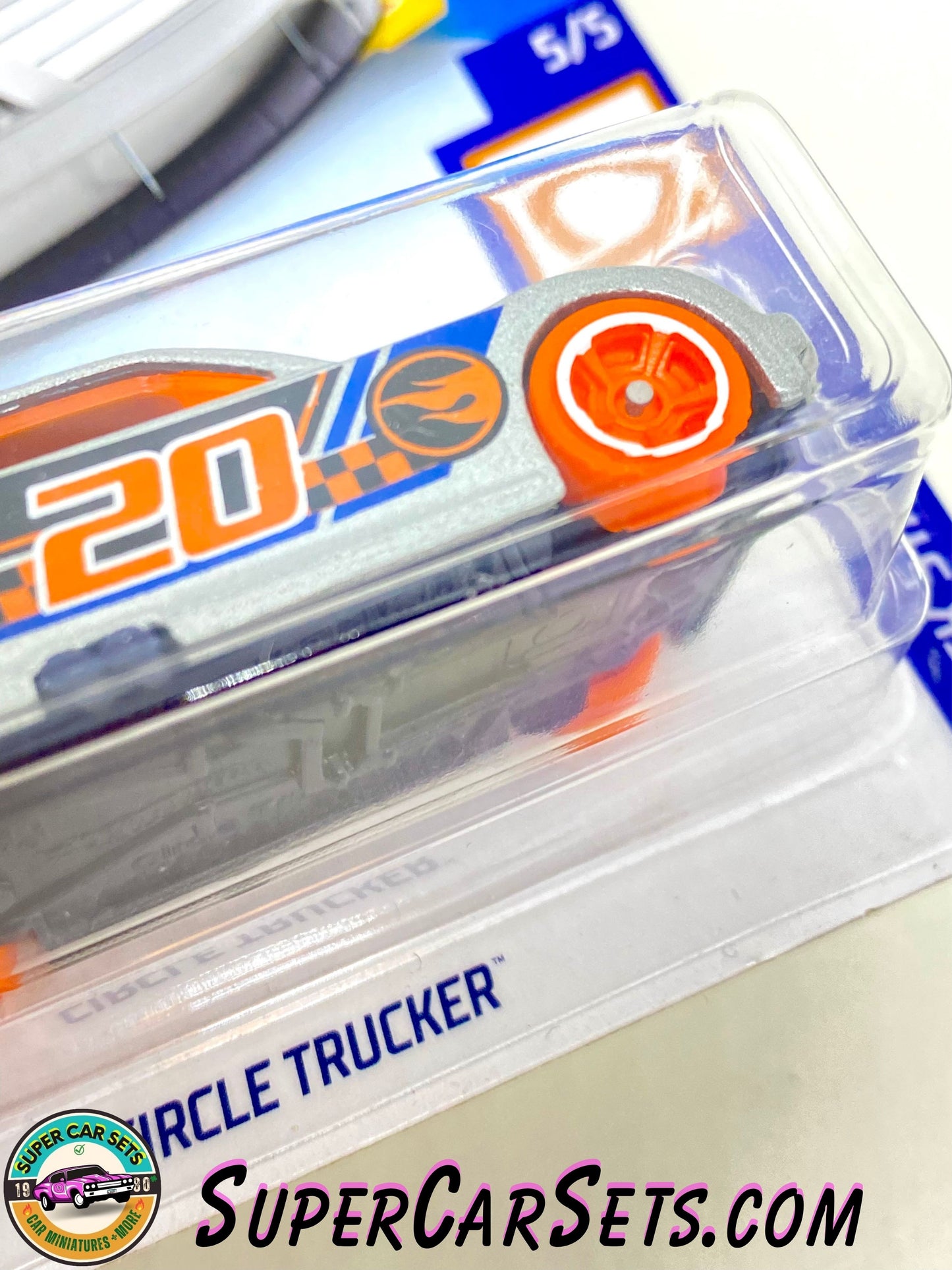 Circle Trucker (Year launched 2020) (TREASURE HUNT) - Hot Wheels Track Stars 2020 (5/5) (131/250)