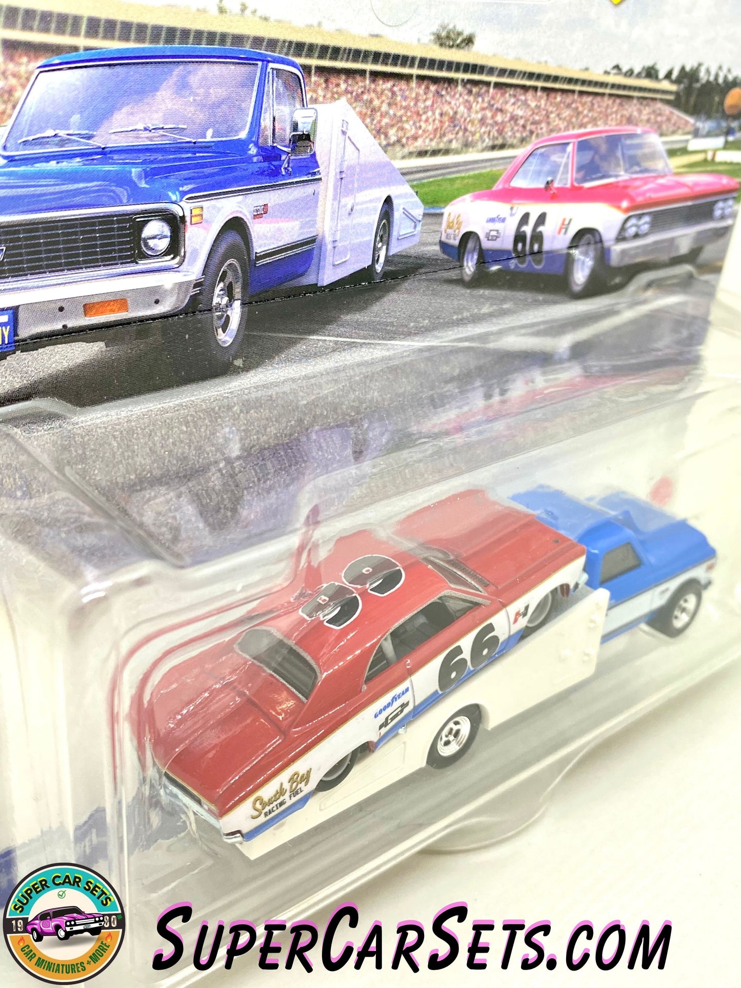 66 Chevelle + ’72 Chevy Ramp Truck - Hot Wheels Team Transport (#64)