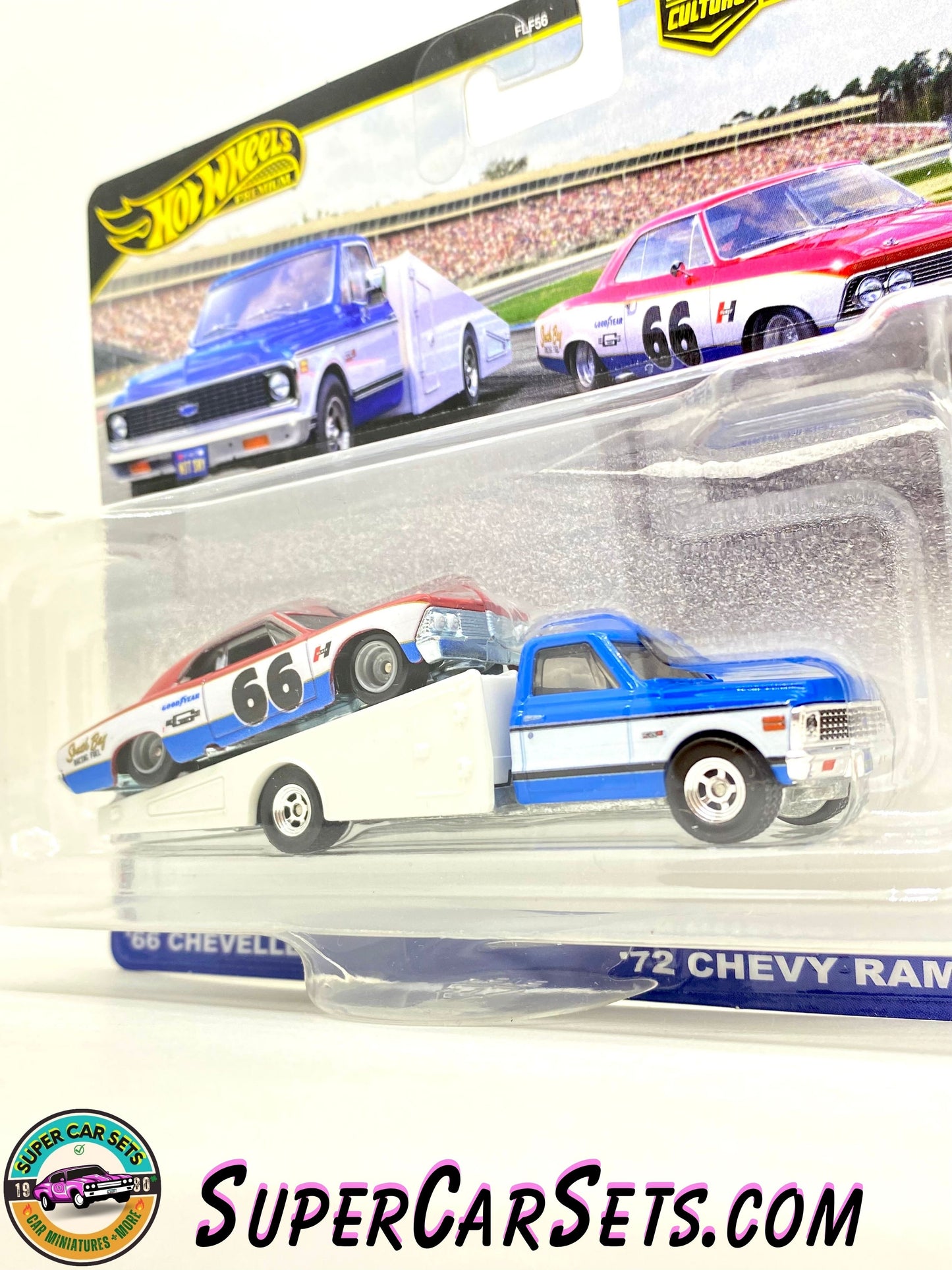 66 Chevelle + ’72 Chevy Ramp Truck - Hot Wheels Team Transport (#64)