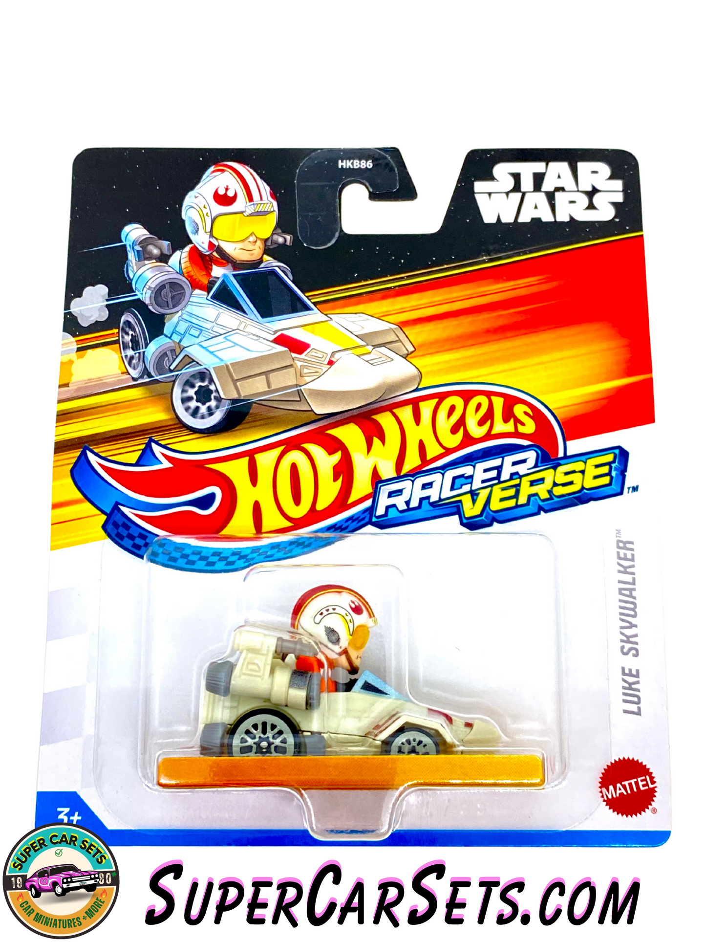 Hot Wheels Racer Verse Luke Skywalker (card slightly bent)