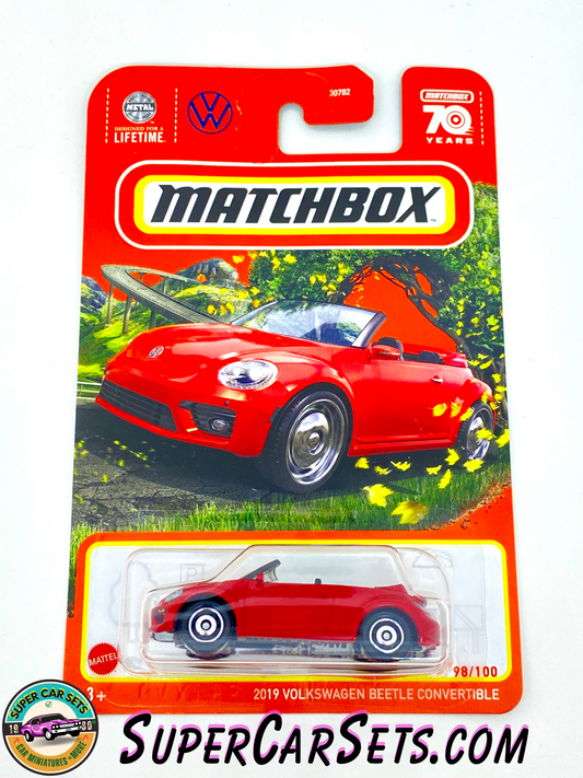 2019 Volkswagen Beetle Convertible (red colour) (98/100) - Matchbox