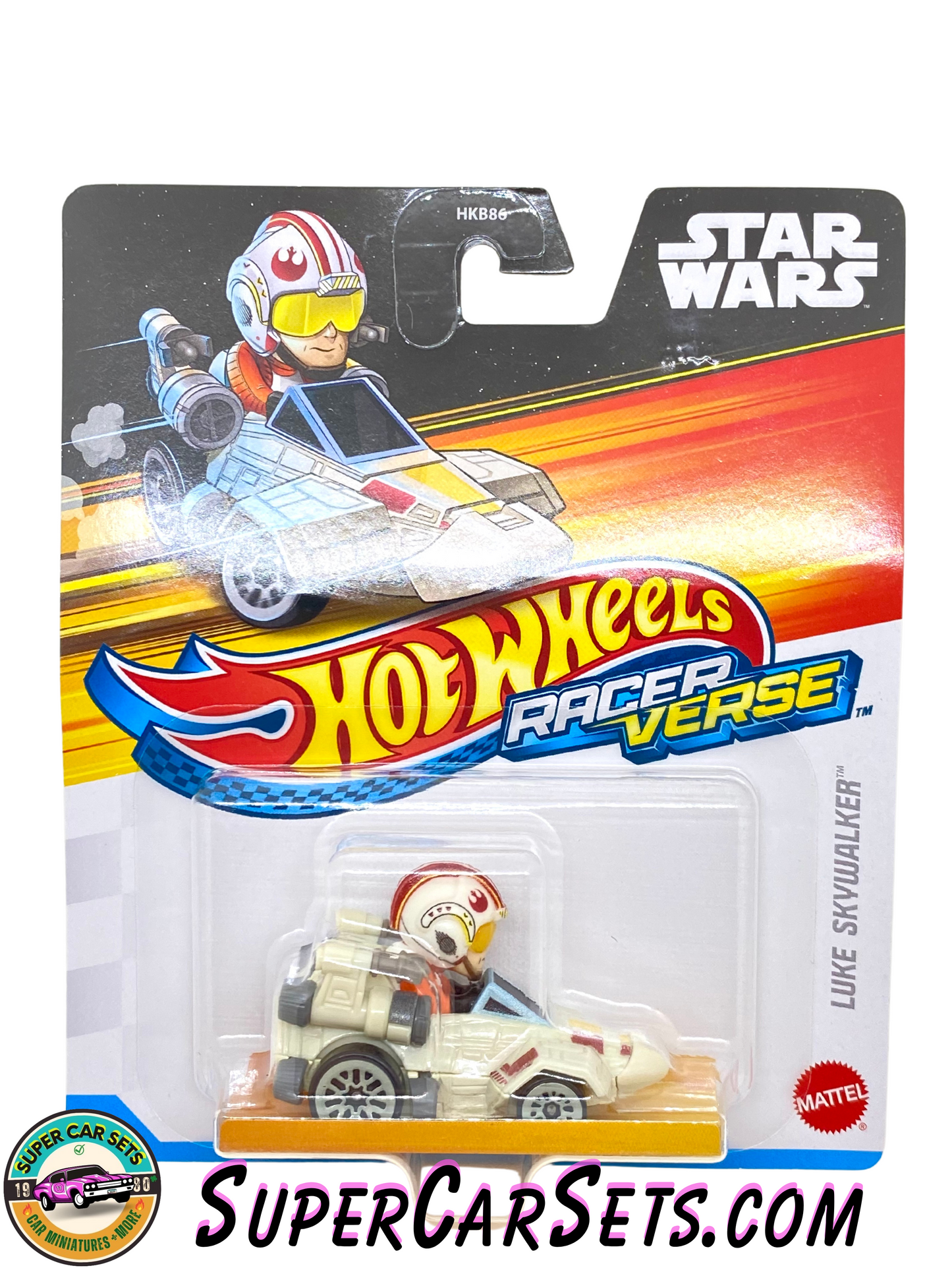 Hot Wheels Racer Verse Luke Skywalker (card slightly bent)