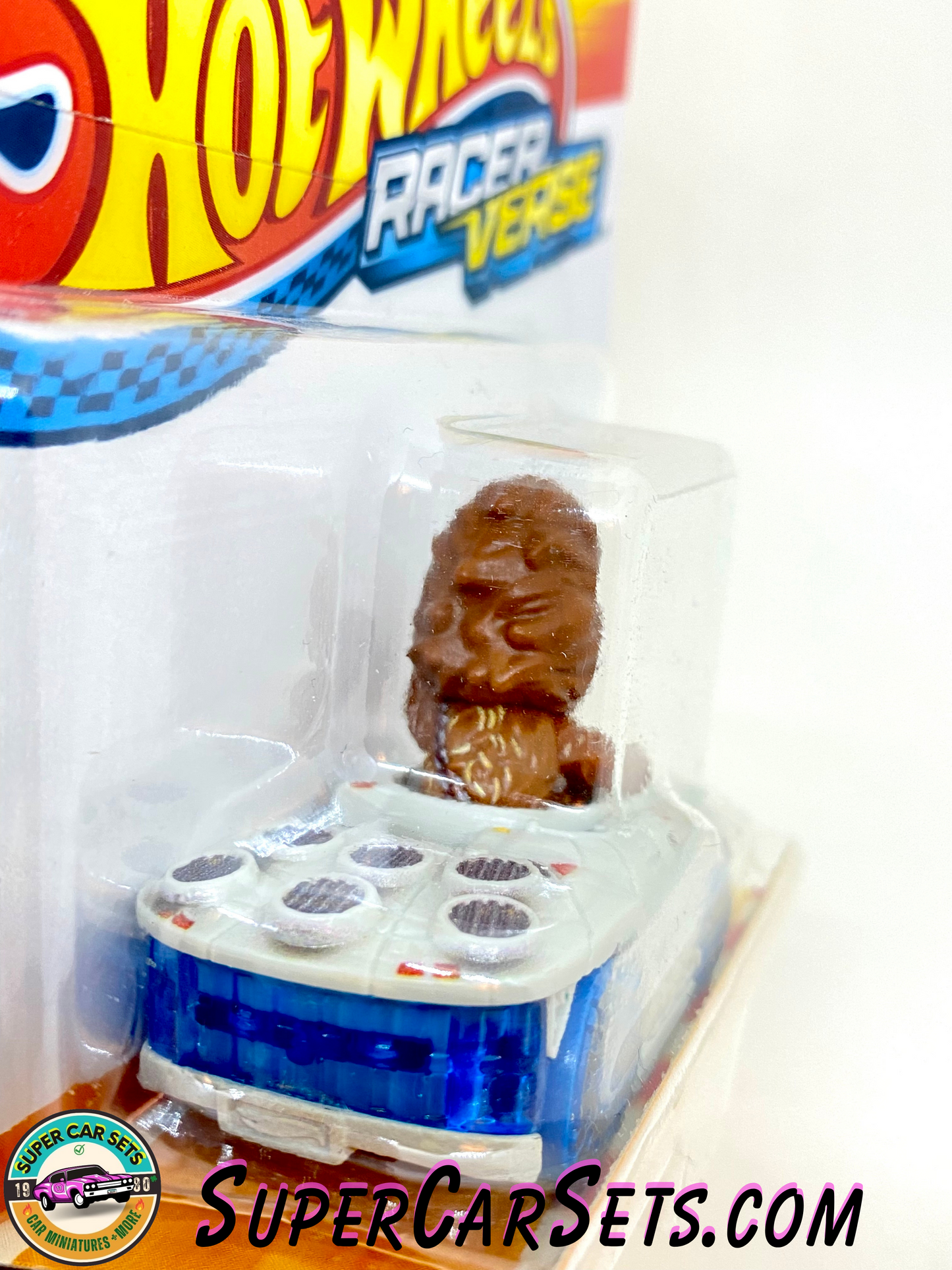 Hot Wheels Racer Verse Chewbacca