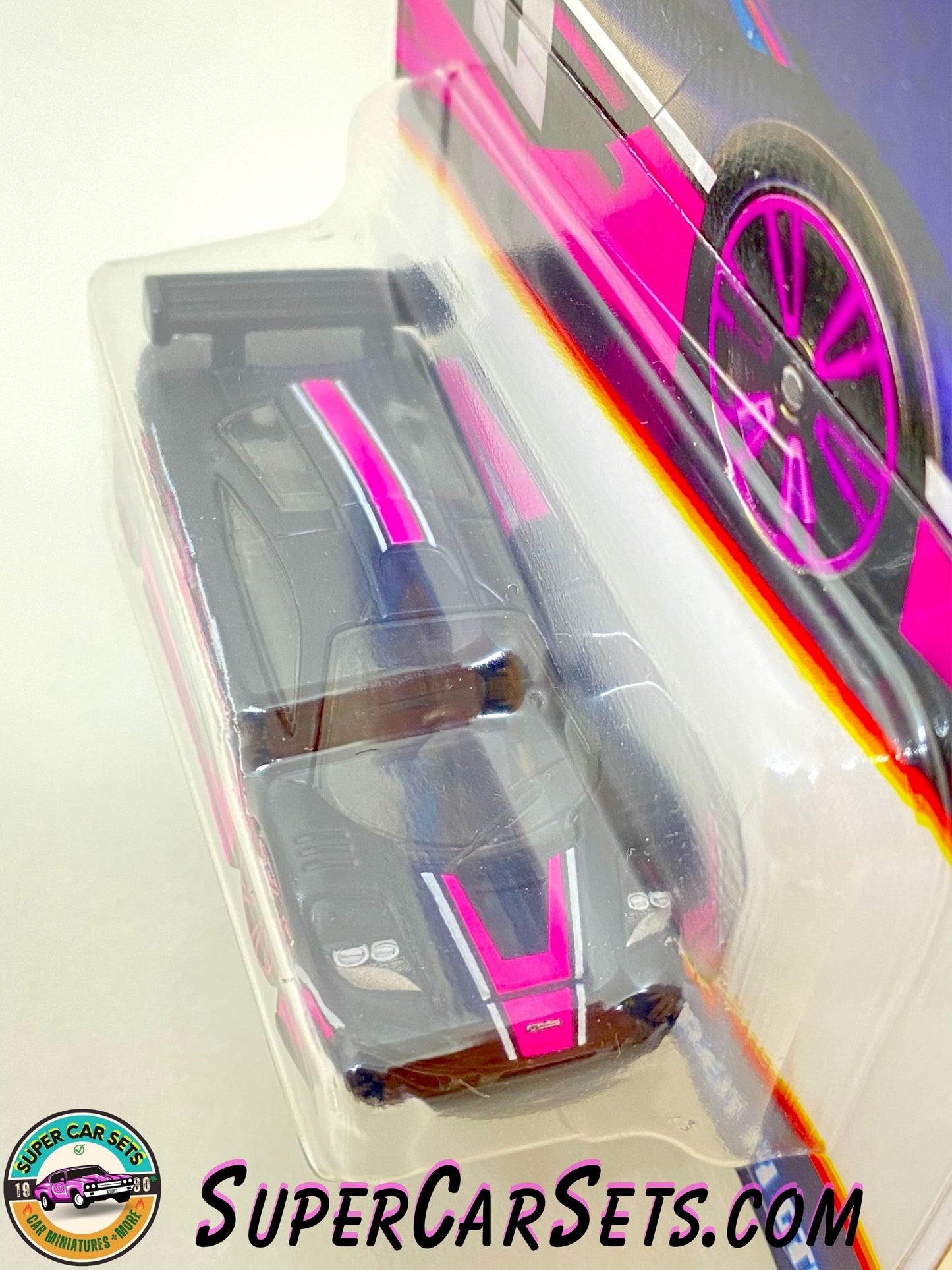 McLaren F1 GTR - Hot Wheels Neon Speeders (2/8)