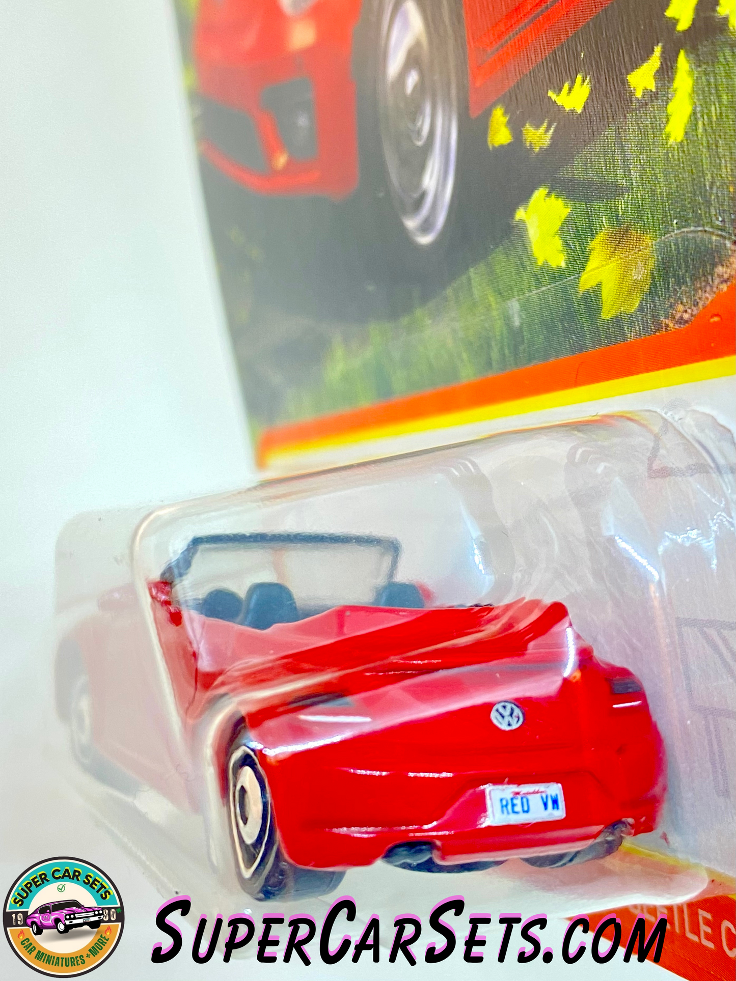 2019 Volkswagen Beetle Convertible (red colour) (98/100) - Matchbox