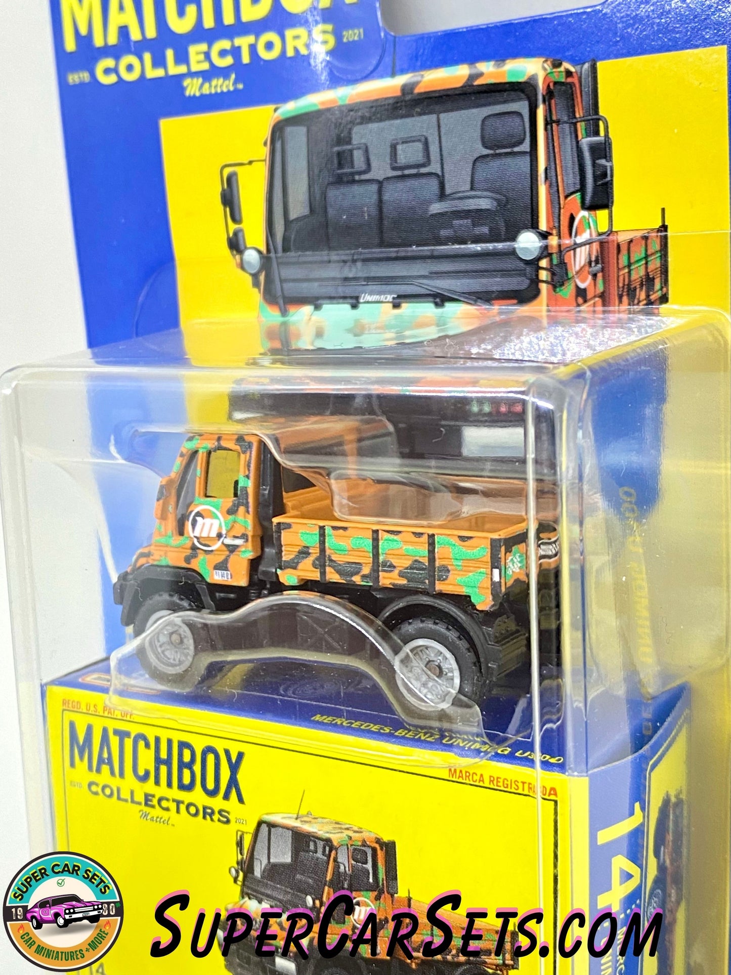 Mercedes-Benz Unimog U300 (card slightly bent) - Matchbox Collectors  14/20