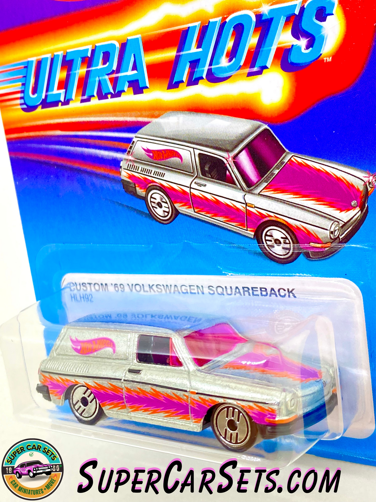 Custom ’69 Volkswagen Squareback - Hot Wheels Ultra Hots 2023 (6/8)