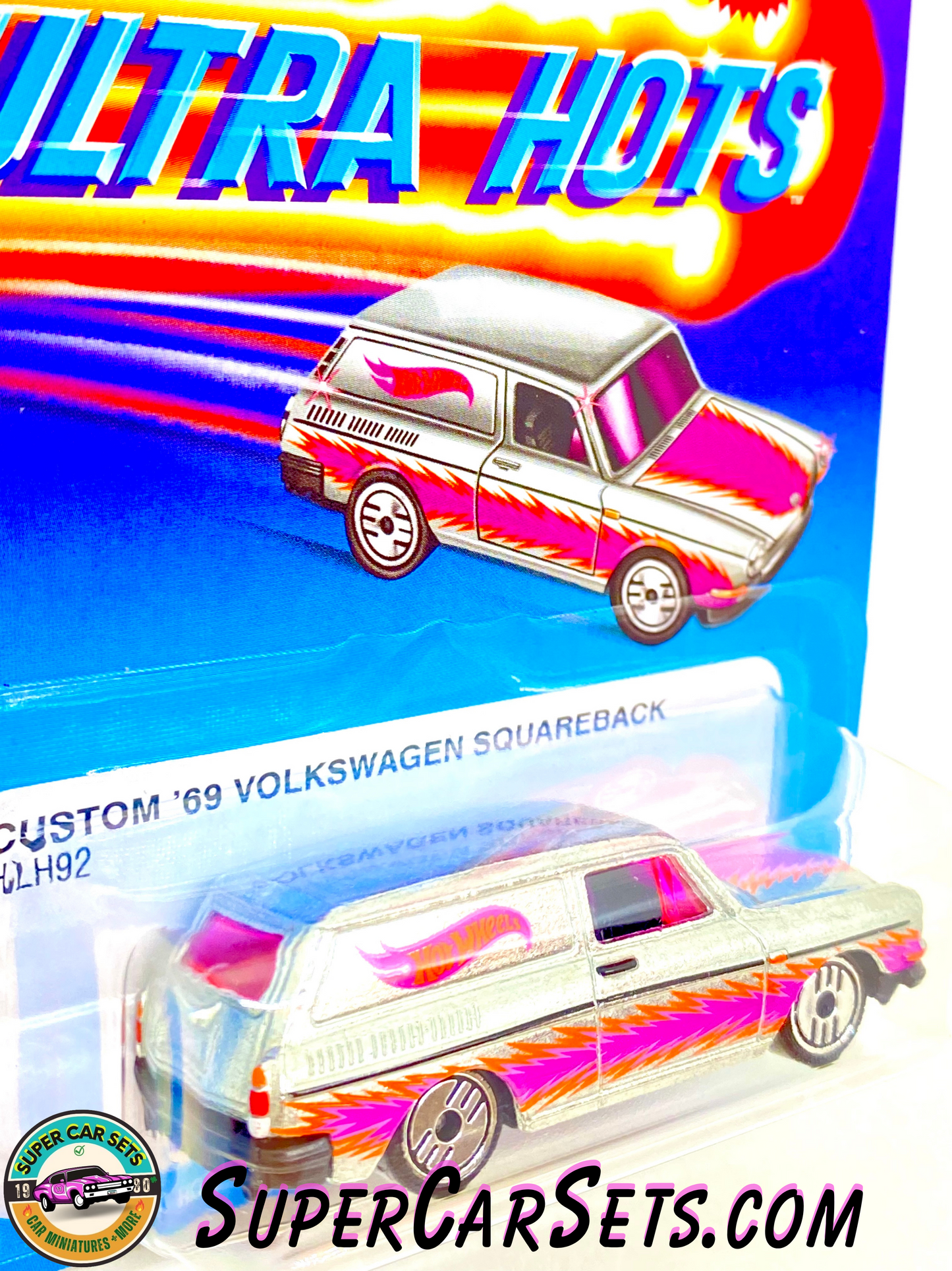 Custom ’69 Volkswagen Squareback - Hot Wheels Ultra Hots 2023 (6/8)