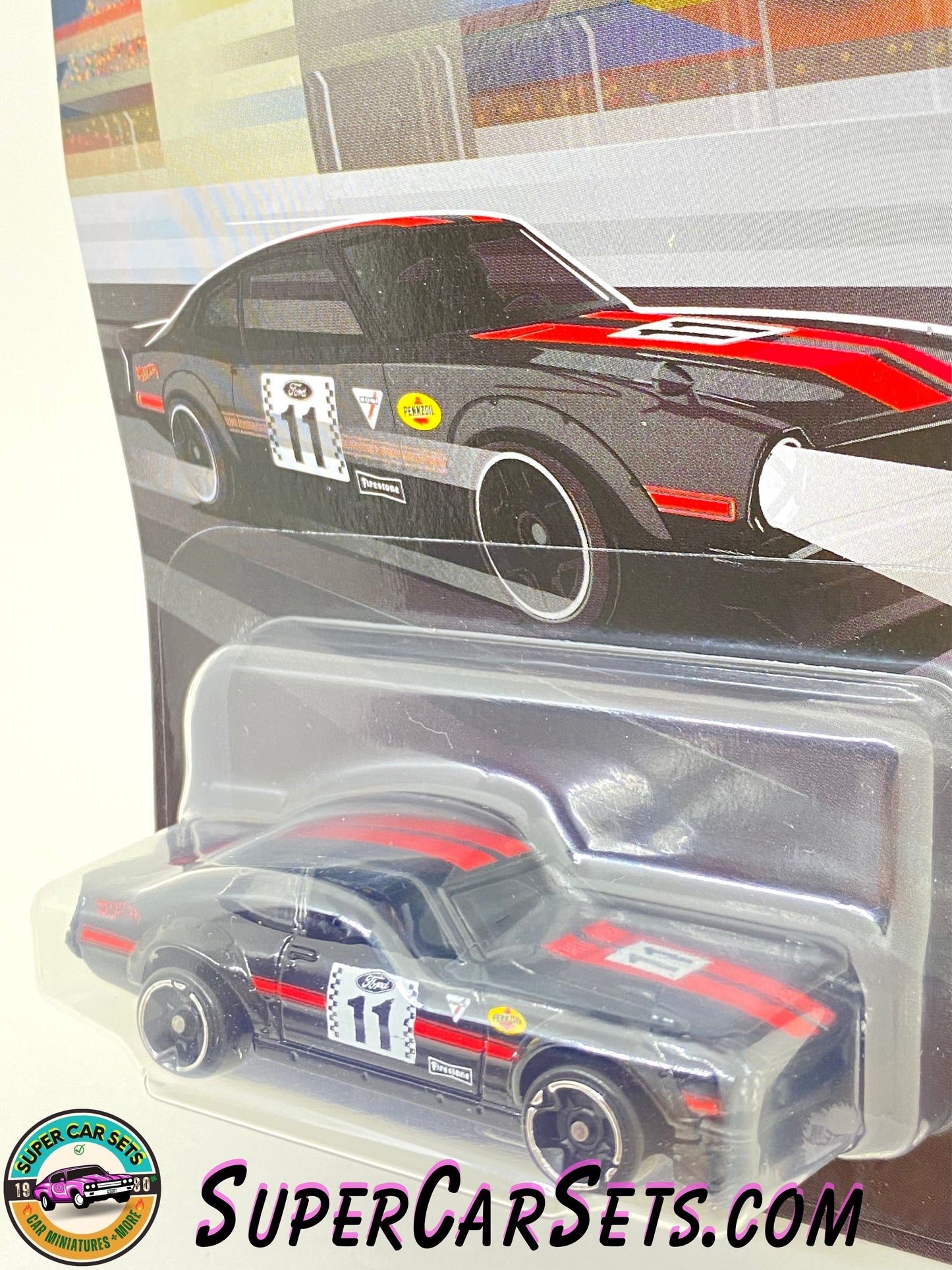 Custom Ford Maverick - Hot Wheels Vintage Racing Club 2024 - mix 2 (4/5)