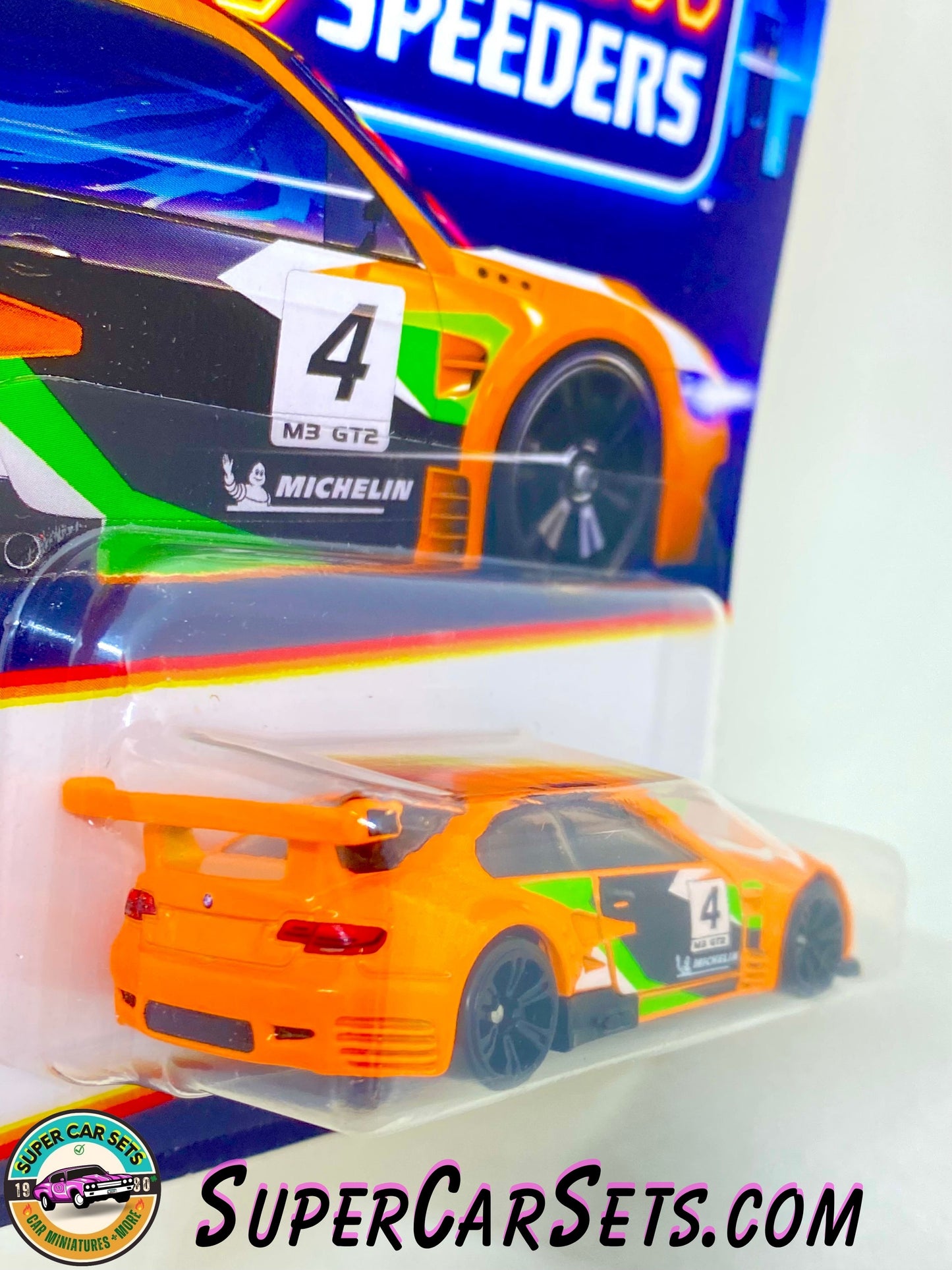 BMW M3 GT2 - Hot Wheels Neon Speeders (4/8)