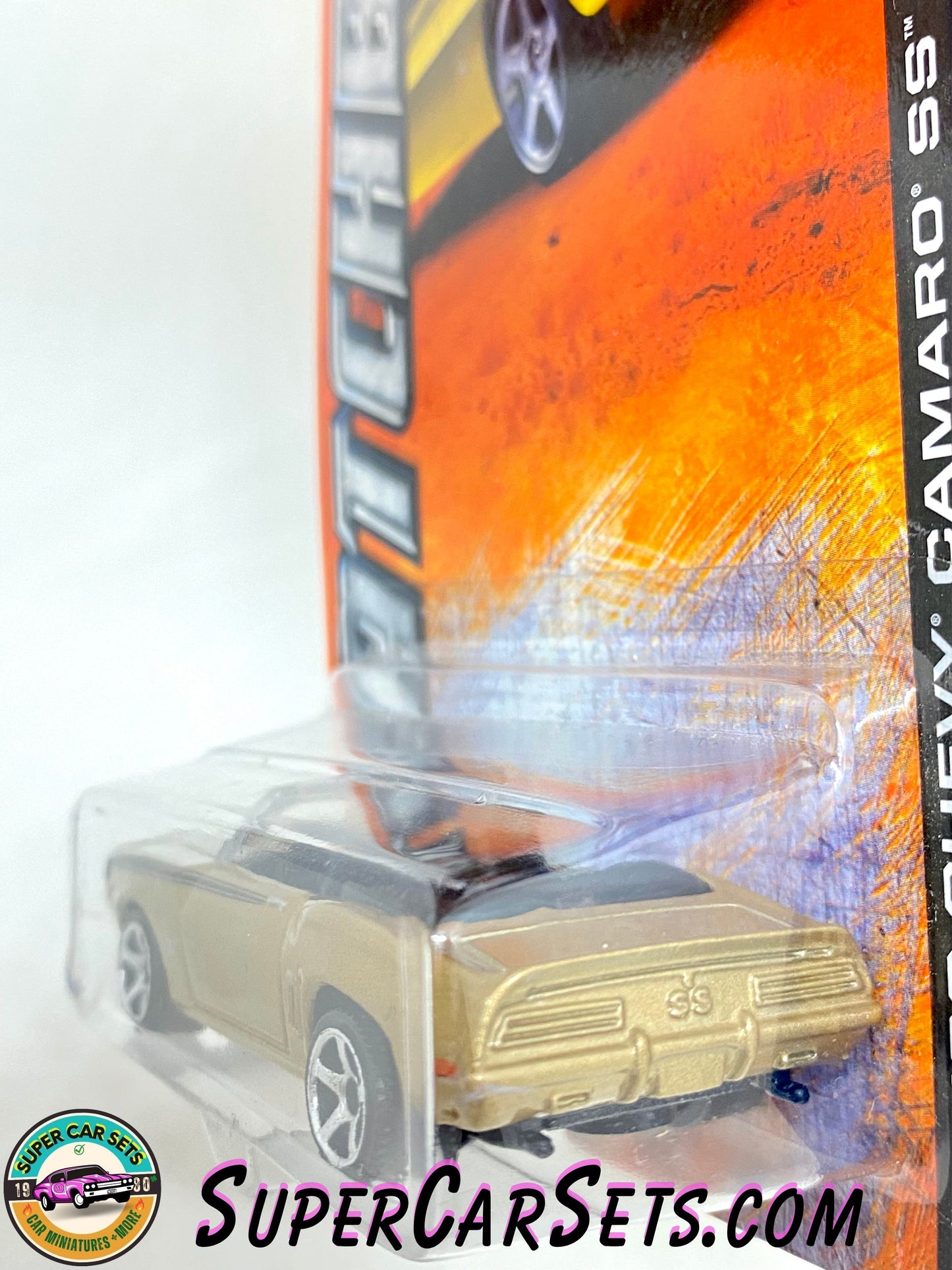 69 Chevy Camaro SS 396 (Y0936-0719) (Year launched 2013) - Matchbox MBX Adventure City 2013